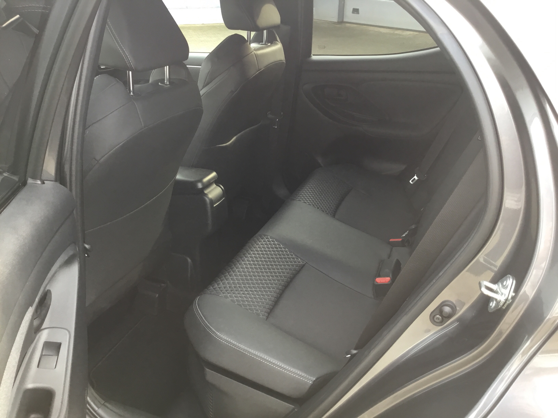 Billede af Toyota Yaris 1,5 Hybrid Style 116HK 5d Trinl. Gear
