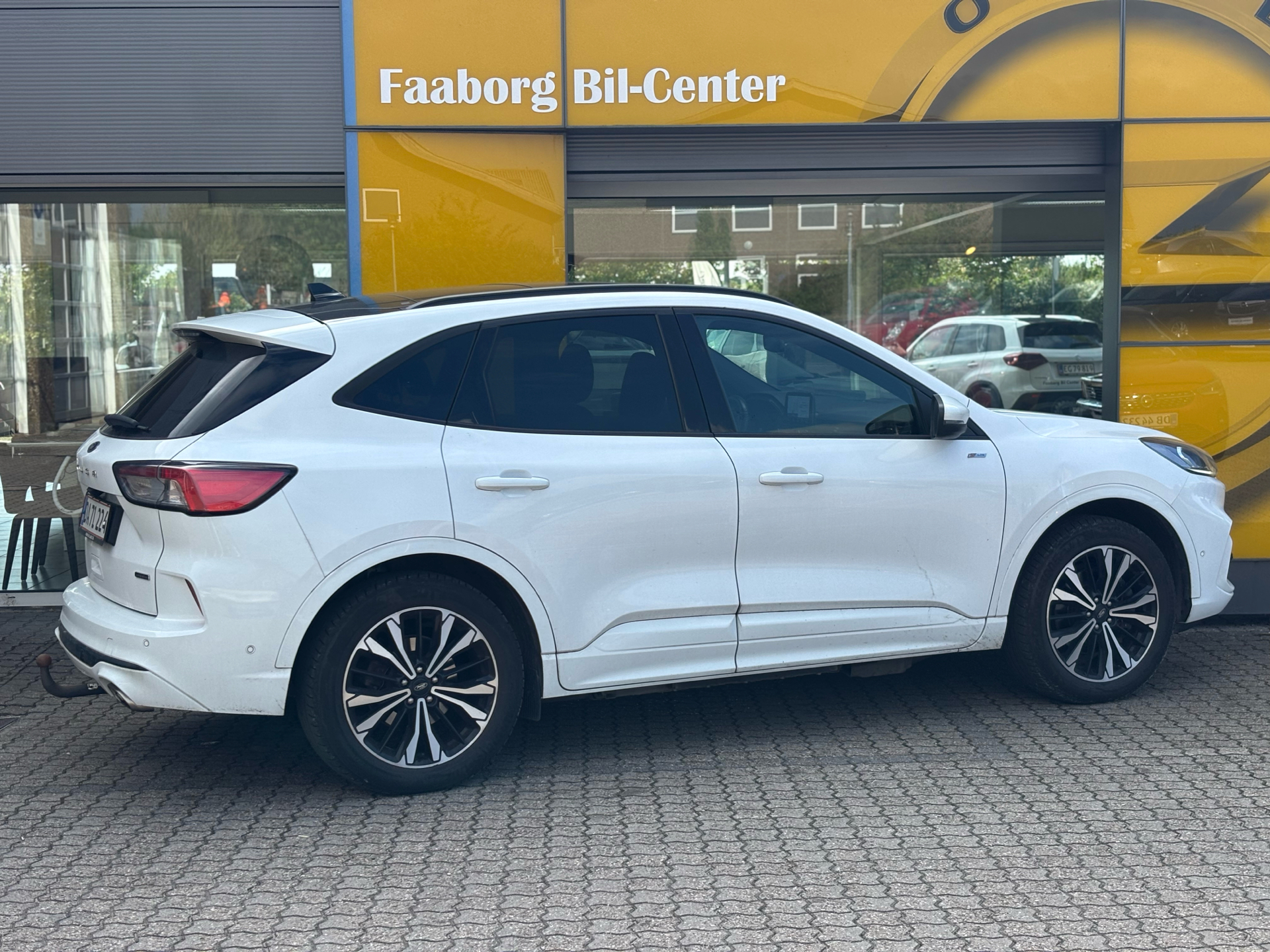 Billede af Ford Kuga 2,5 Plugin-hybrid ST-Line X CVT 225HK 5d Trinl. Gear
