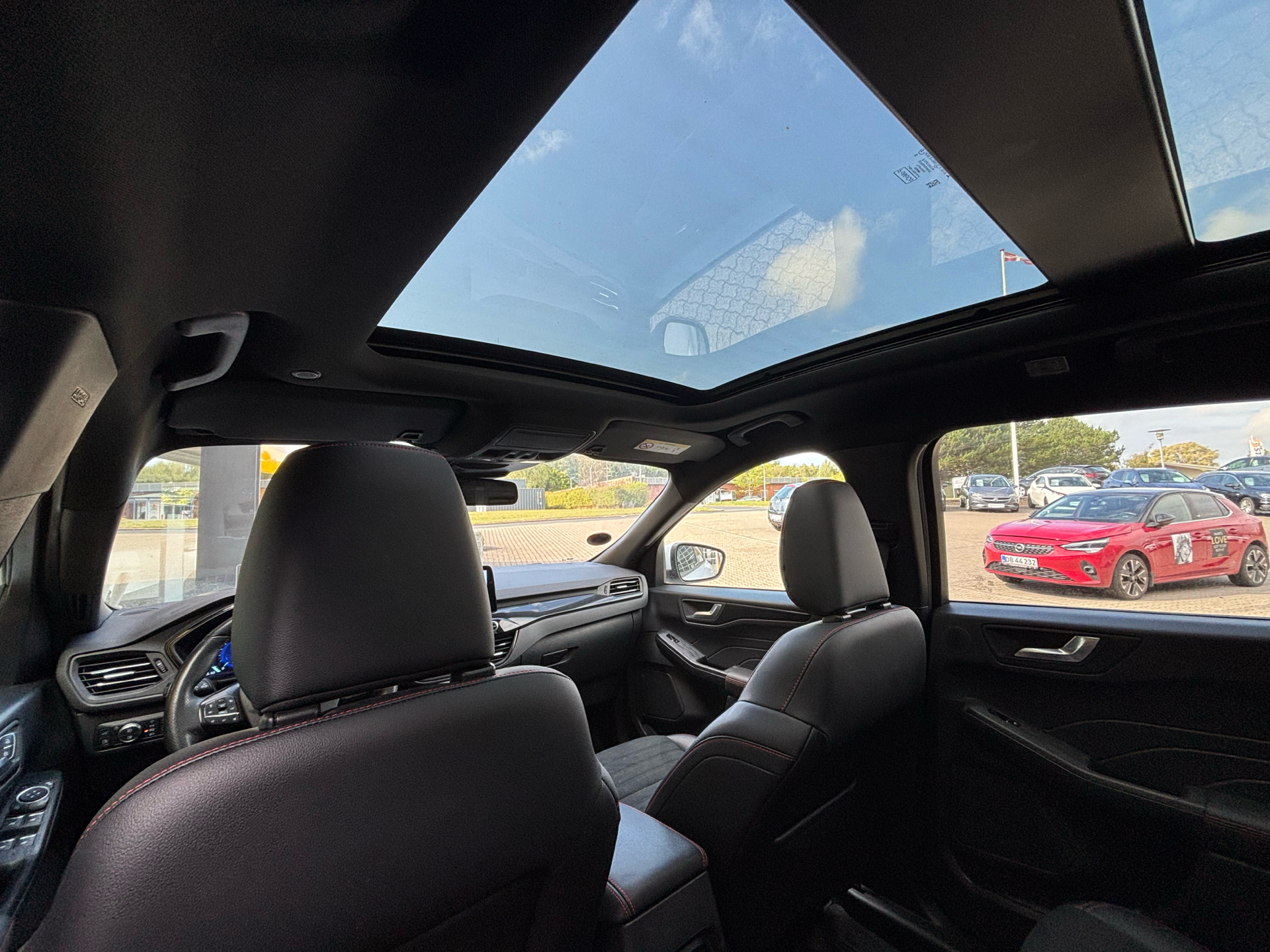 Billede af Ford Kuga 2,5 Plugin-hybrid ST-Line X CVT 225HK 5d Trinl. Gear