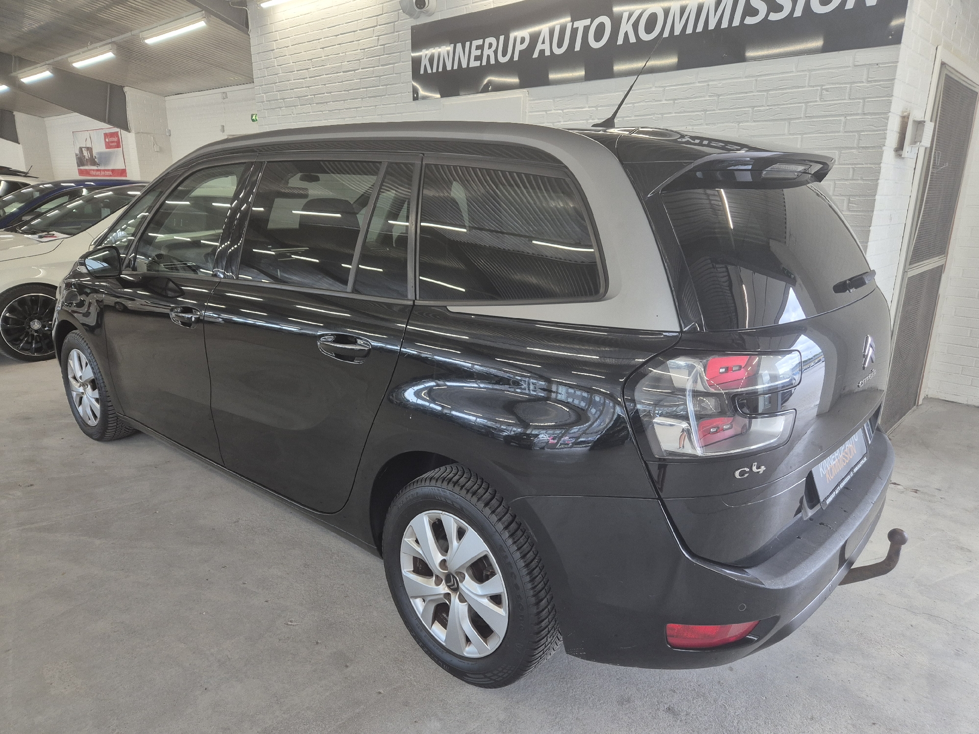Billede af Citroën Grand C4 Picasso 1,6 e-HDi Intensive ETG6 115HK 6g Aut.