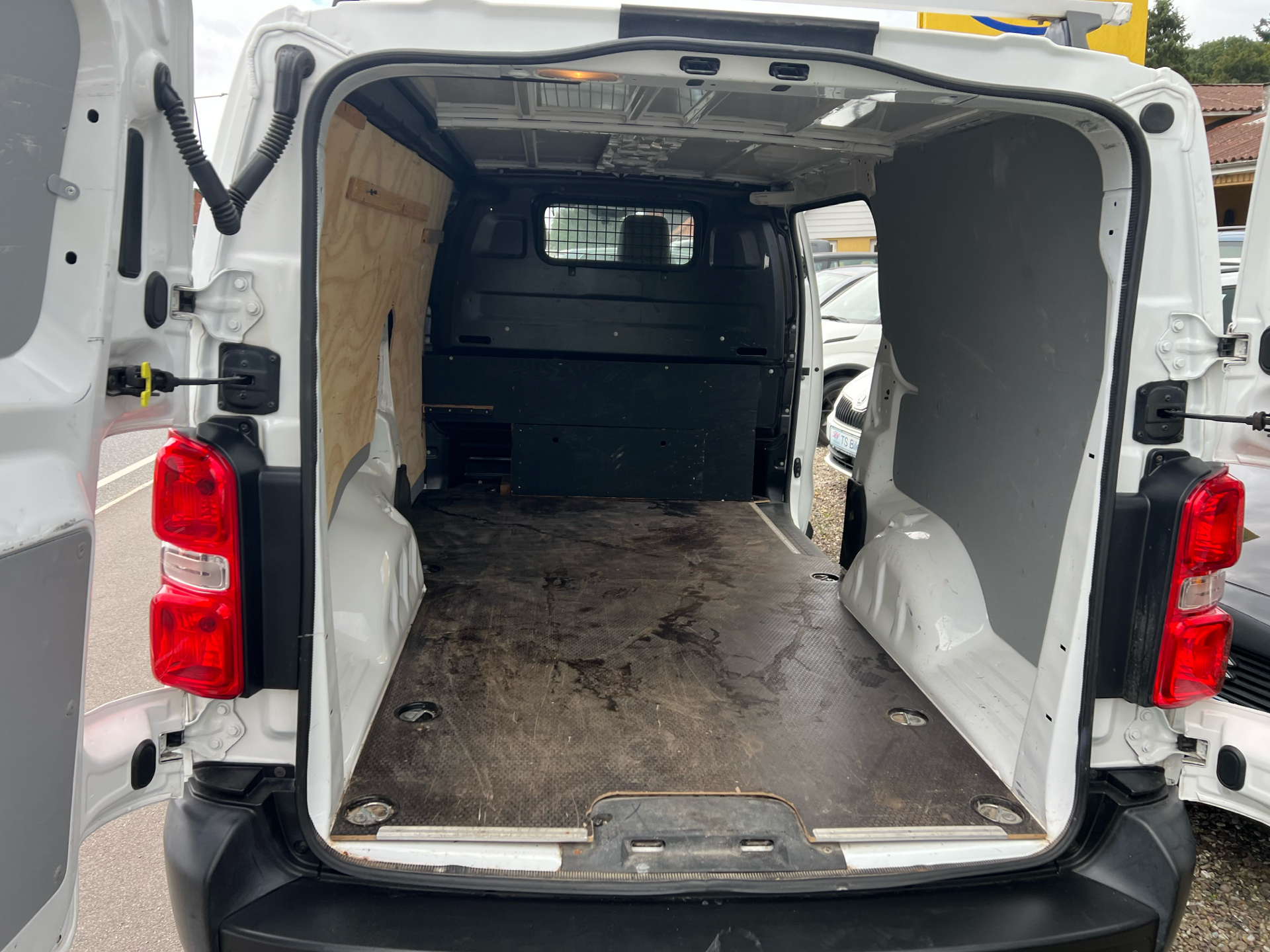 Billede af Citroën Jumpy L3 2,0 Blue HDi Fleetline 122HK Van