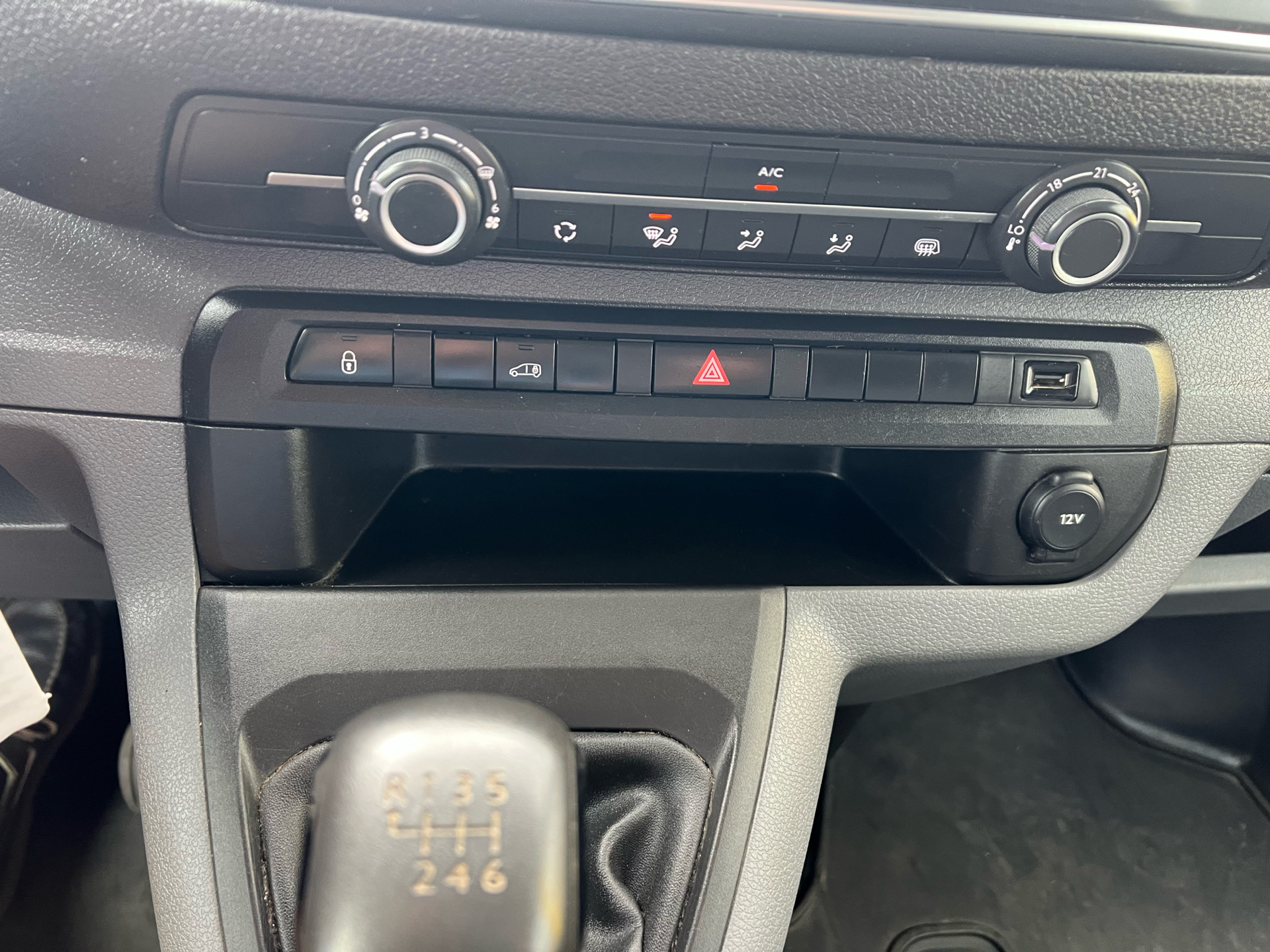 Billede af Citroën Jumpy L3 2,0 Blue HDi Fleetline 122HK Van