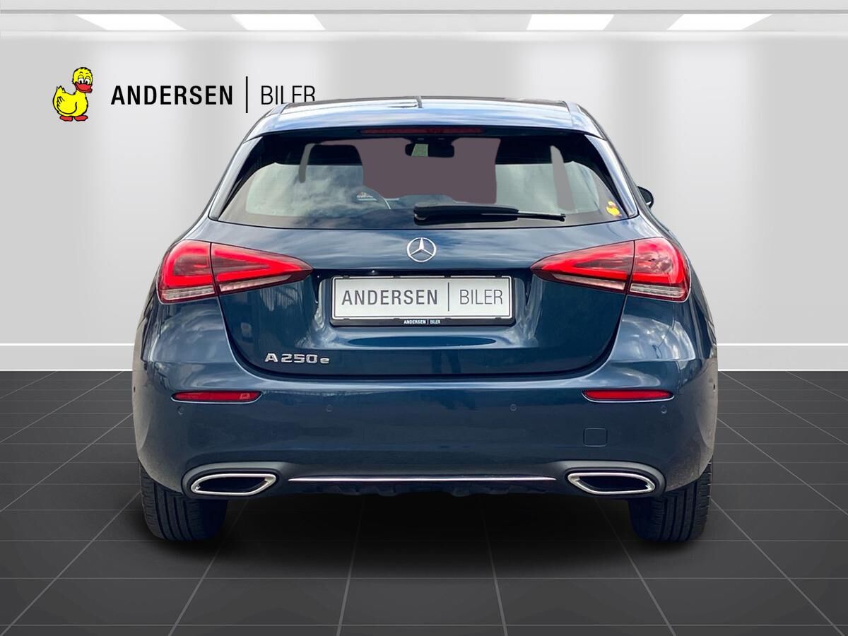 Billede af Mercedes-Benz A250 e 1,3 Plugin-hybrid Progressive 8G-DCT 218HK 5d 8g Aut.