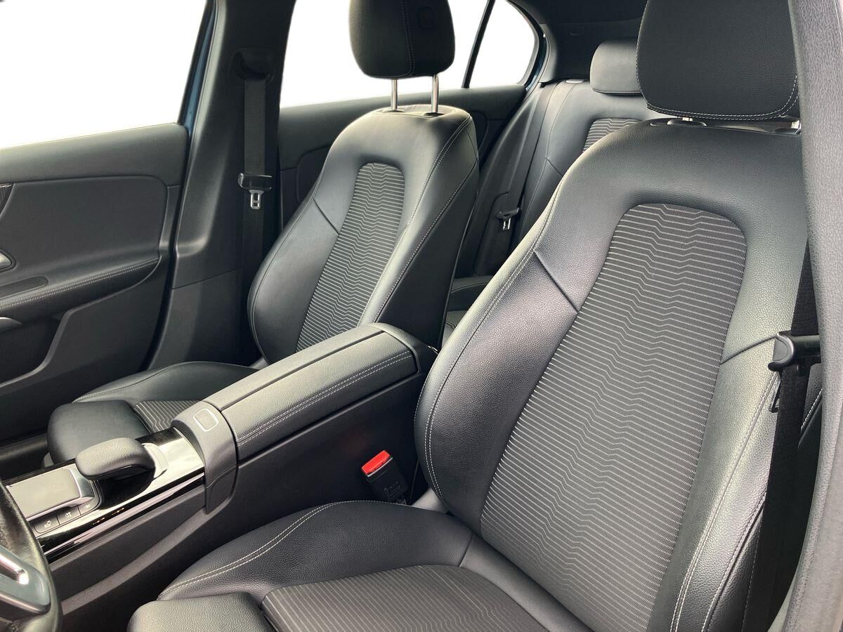 Billede af Mercedes-Benz A250 e 1,3 Plugin-hybrid Progressive 8G-DCT 218HK 5d 8g Aut.