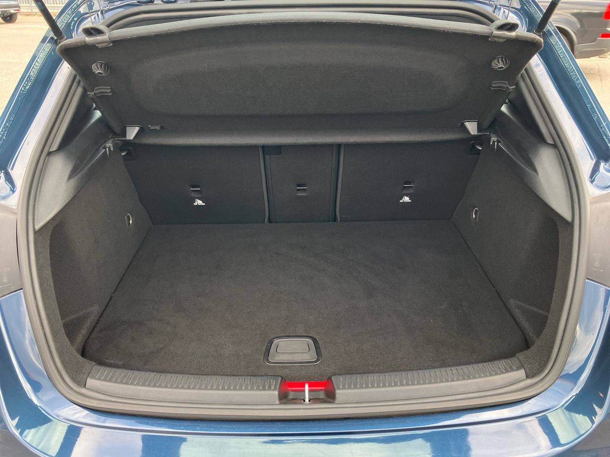 Billede af Mercedes-Benz A250 e 1,3 Plugin-hybrid Progressive 8G-DCT 218HK 5d 8g Aut.