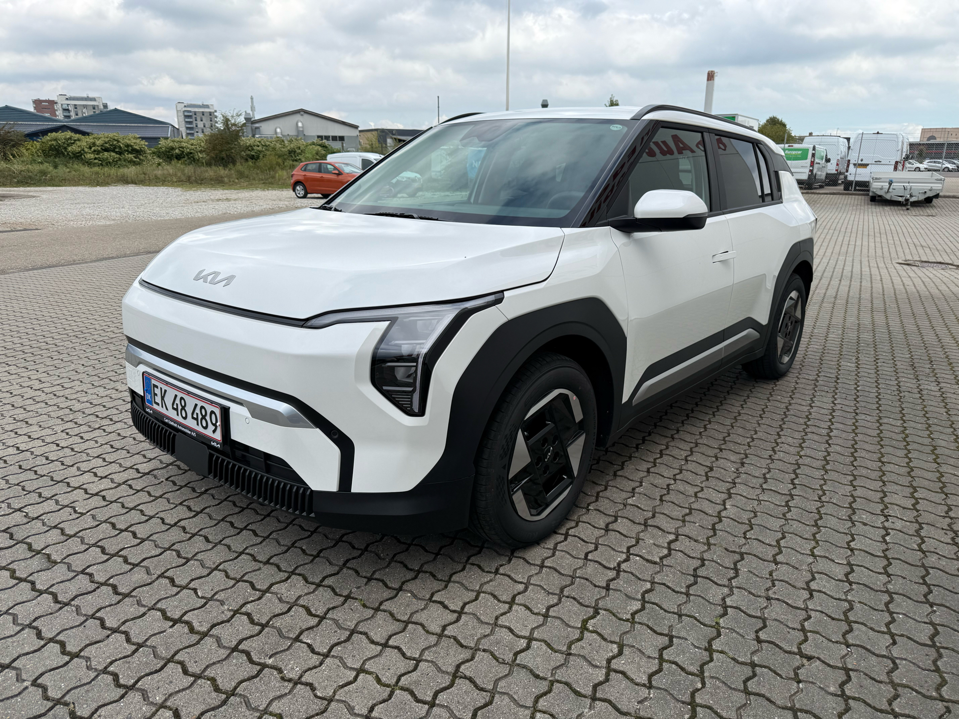 Billede af Kia EV3 CUV Long Range 204hk Reduktionsgear Prestige MY25 2-vejs