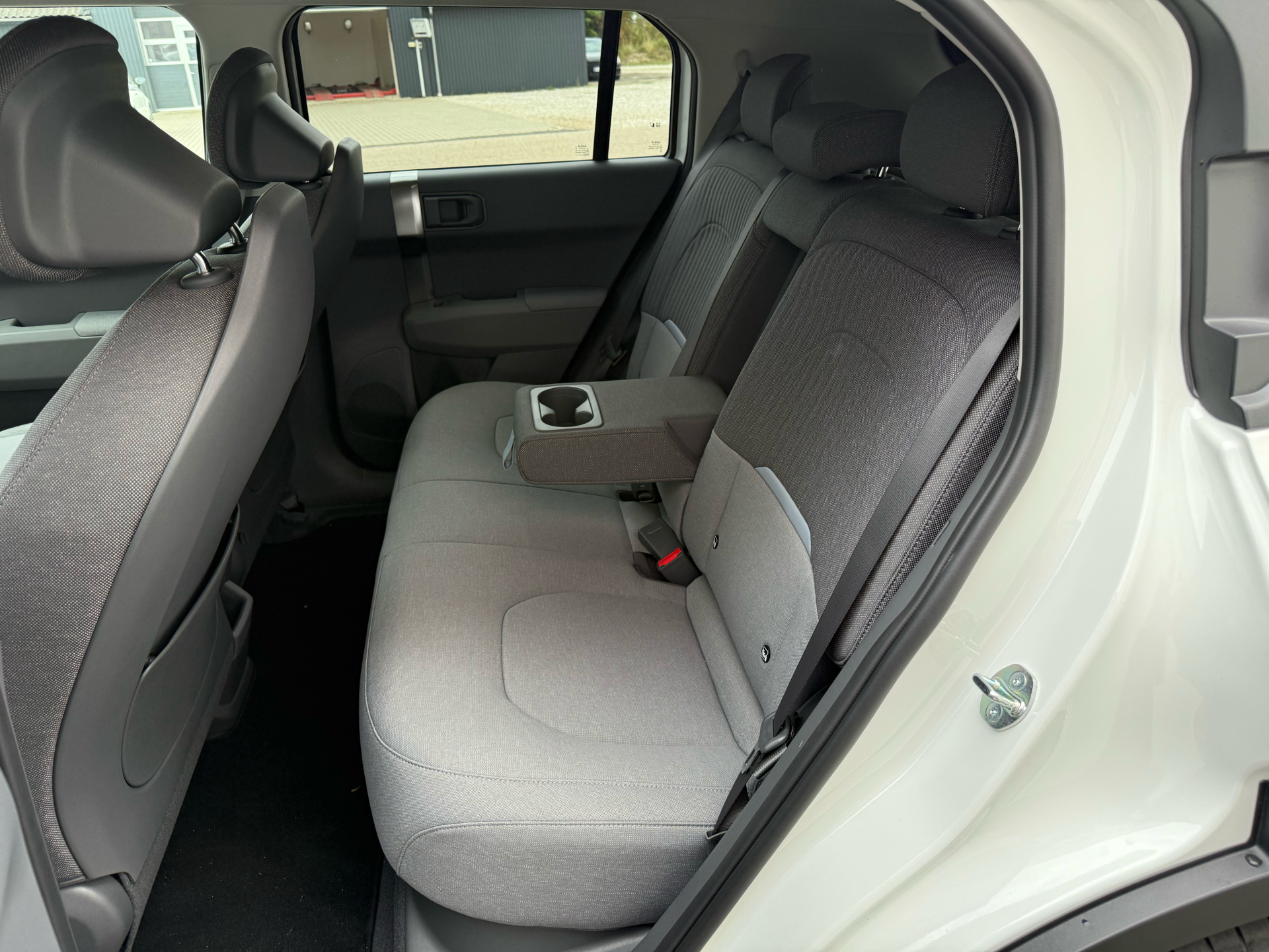 Billede af Kia EV3 CUV Long Range 204hk Reduktionsgear Prestige MY25 2-vejs