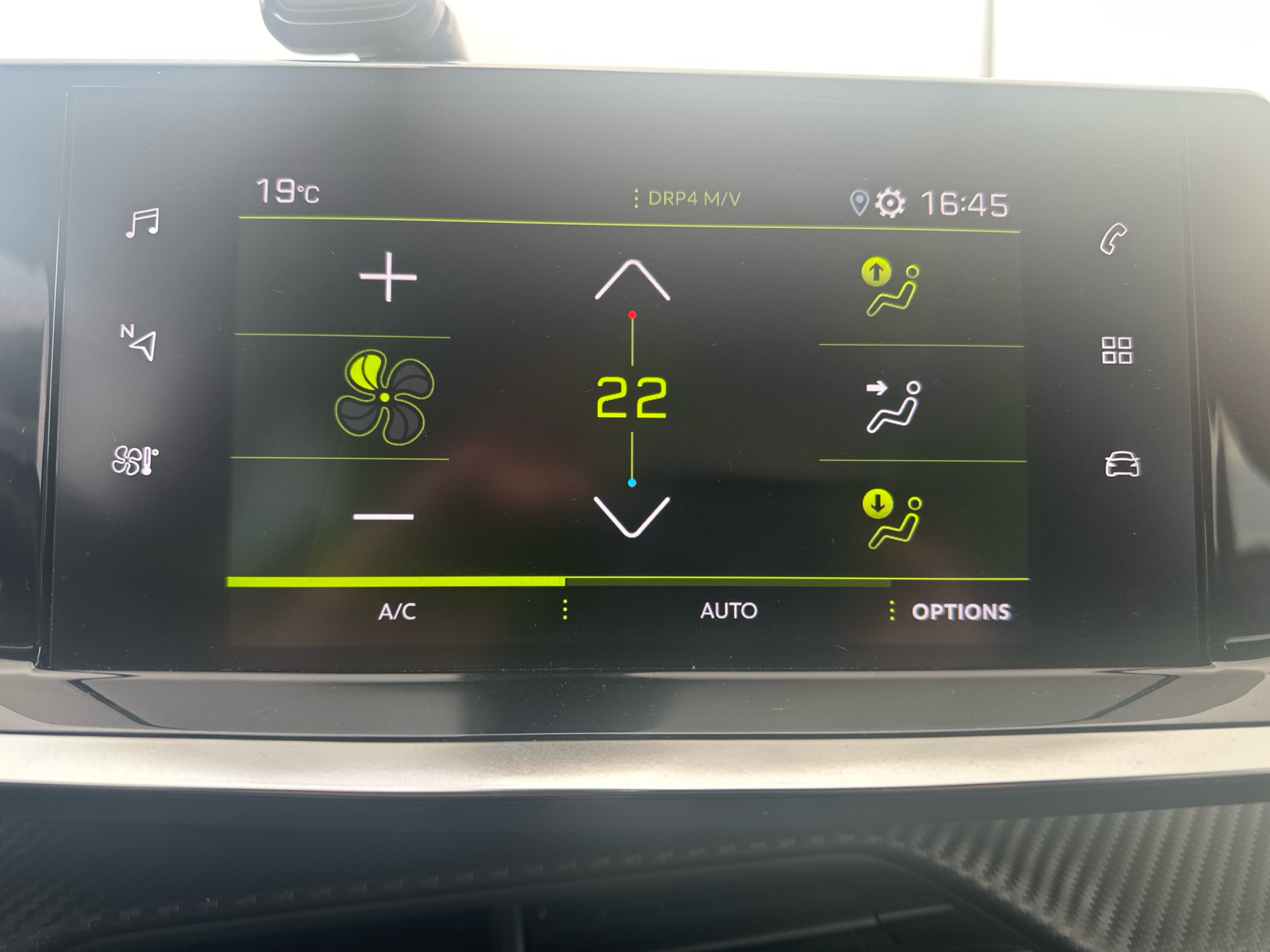 Billede af Peugeot 2008 1,2 PureTech Platin Sport 130HK 5d