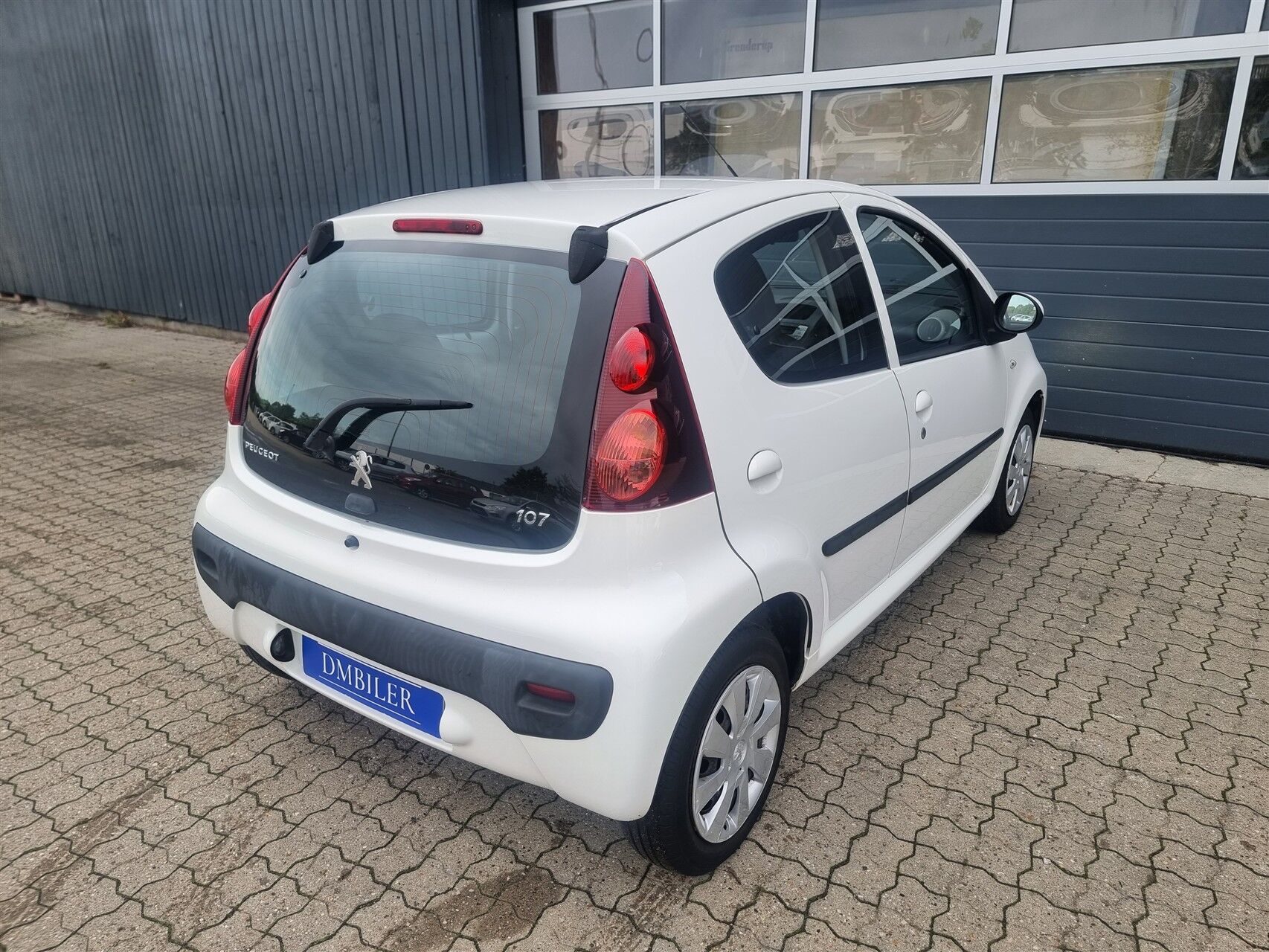 Billede af Peugeot 107 1,0 White 68HK 5d