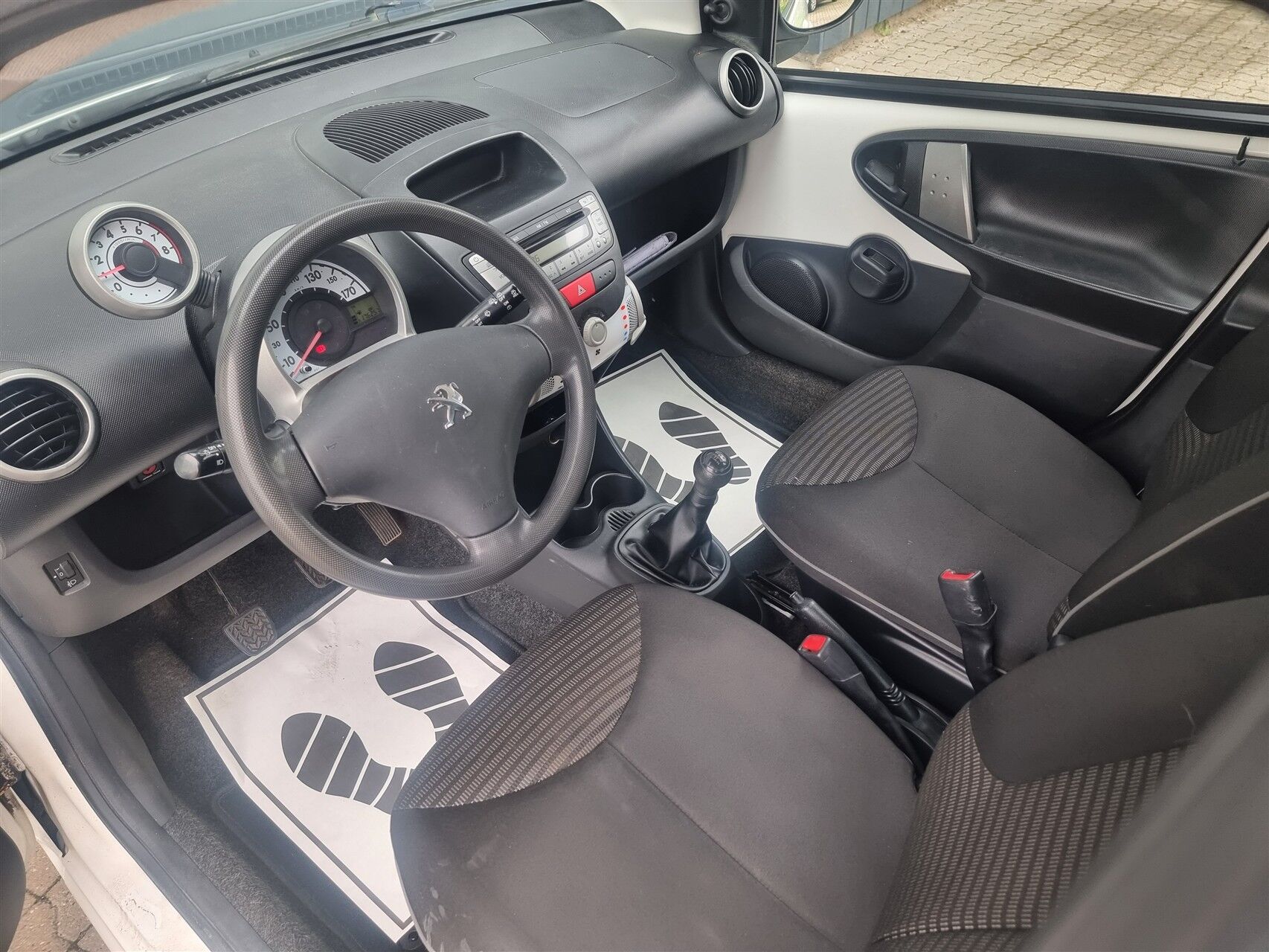 Billede af Peugeot 107 1,0 White 68HK 5d