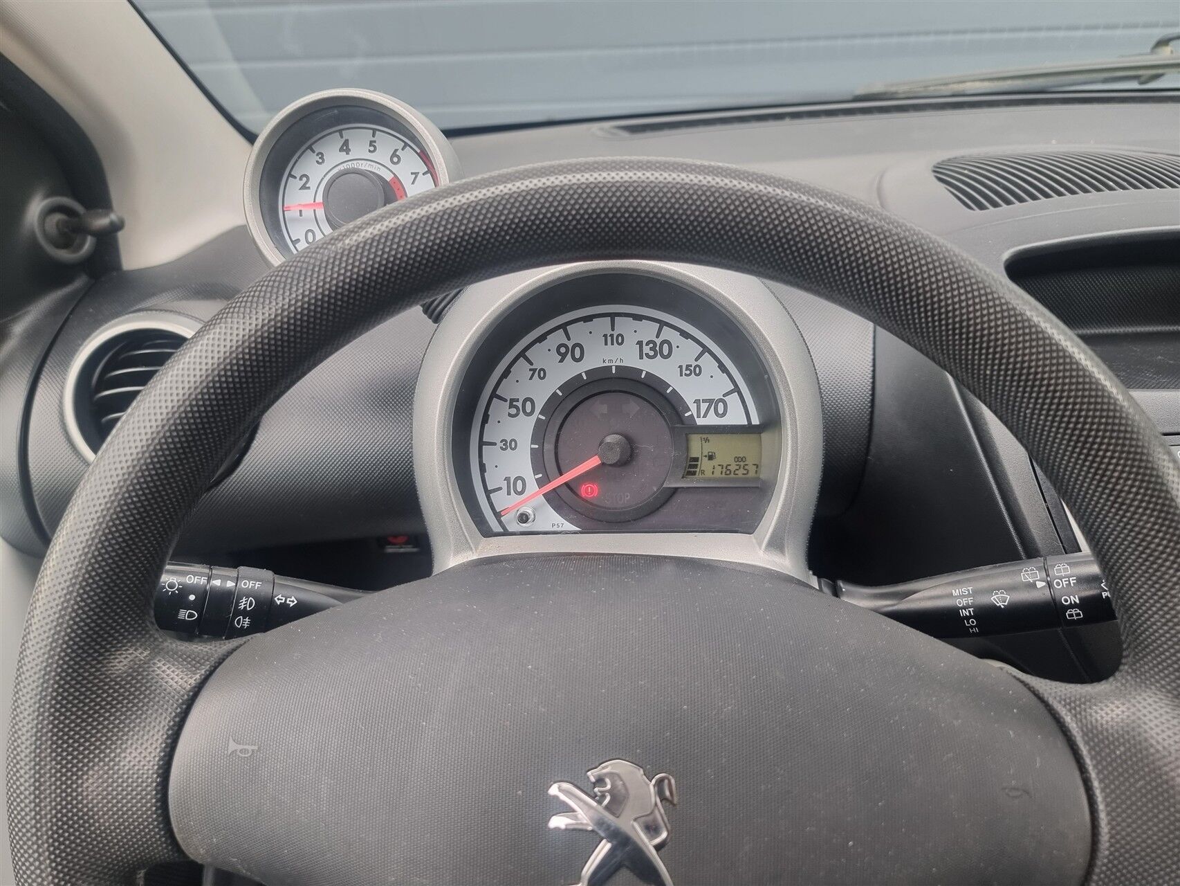 Billede af Peugeot 107 1,0 White 68HK 5d