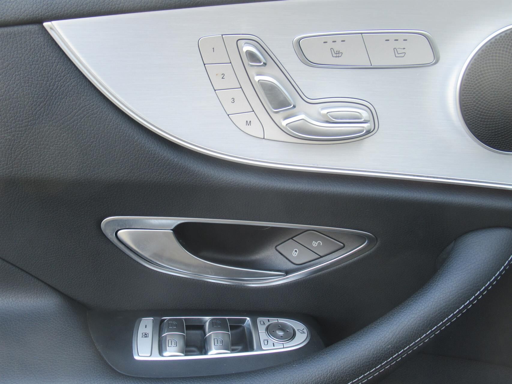 Billede af Mercedes-Benz E200 2,0 Mild hybrid AMG Line 9G-Tronic 211HK Cabr. Aut.