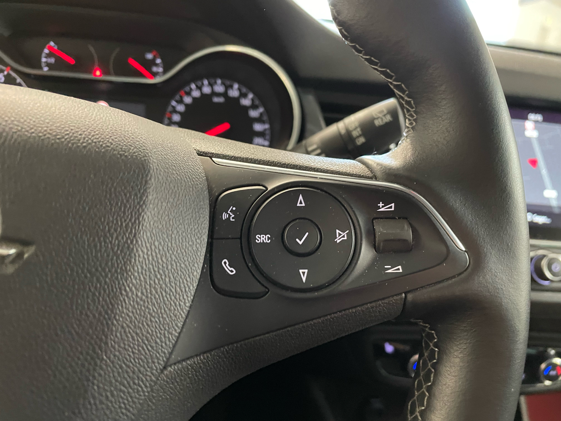 Billede af Opel Crossland 1,2 Sport 83HK 5d