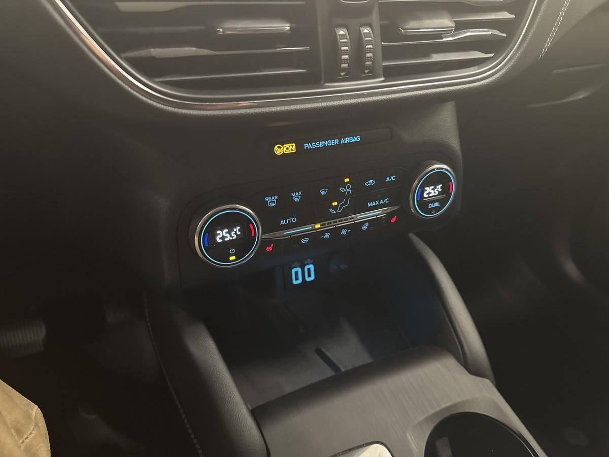 Billede af Ford Kuga 2,5 Plugin-hybrid Vignale CVT 225HK 5d Trinl. Gear