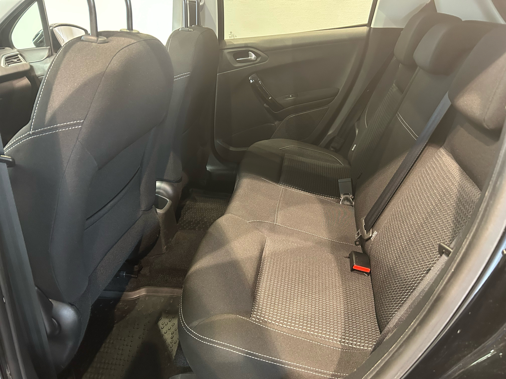 Billede af Peugeot 208 1,5 BlueHDi Prestige 100HK 5d