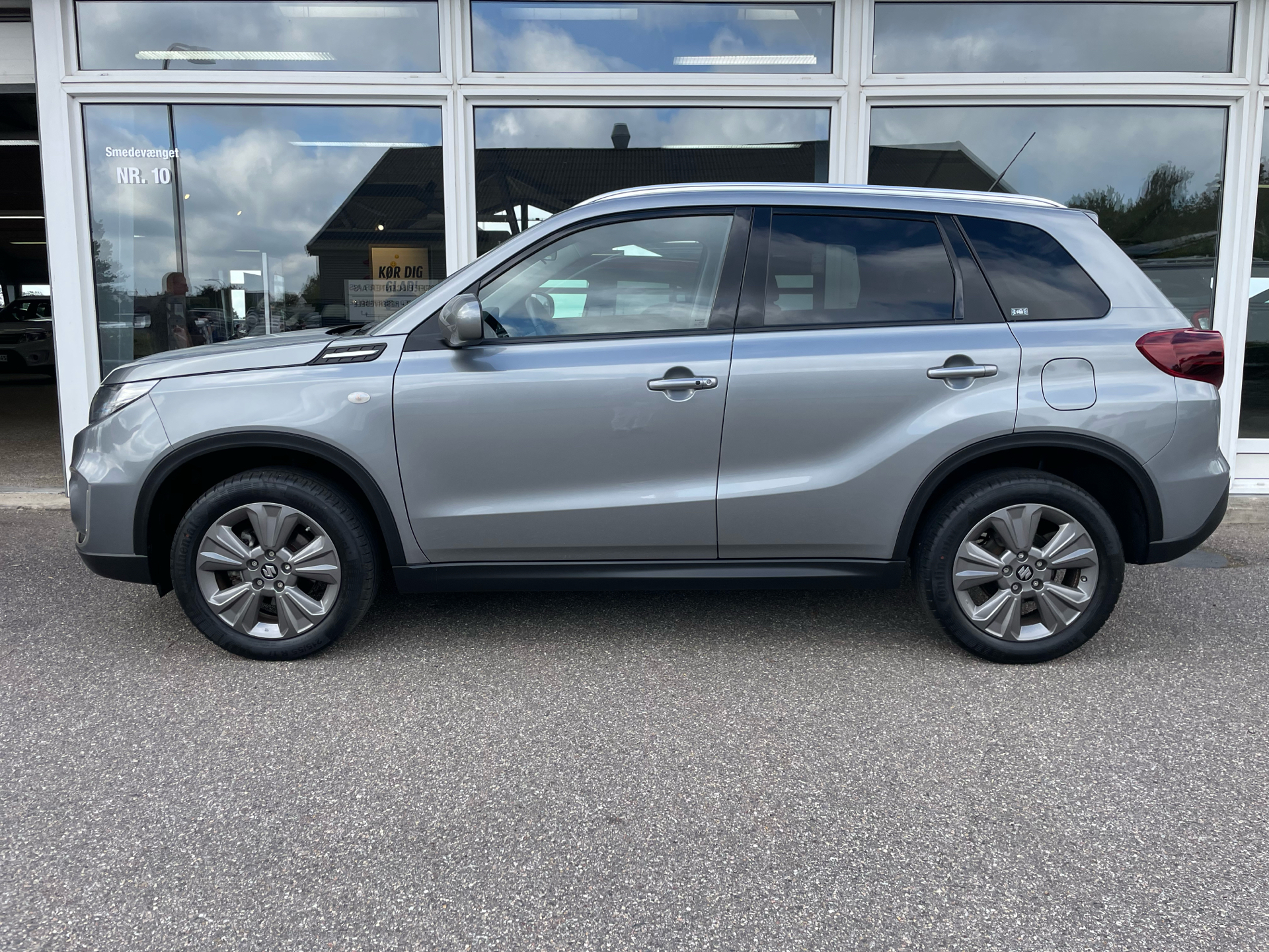 Billede af Suzuki Vitara 1,5 Hybrid Active AGS 102HK 5d 6g Aut.