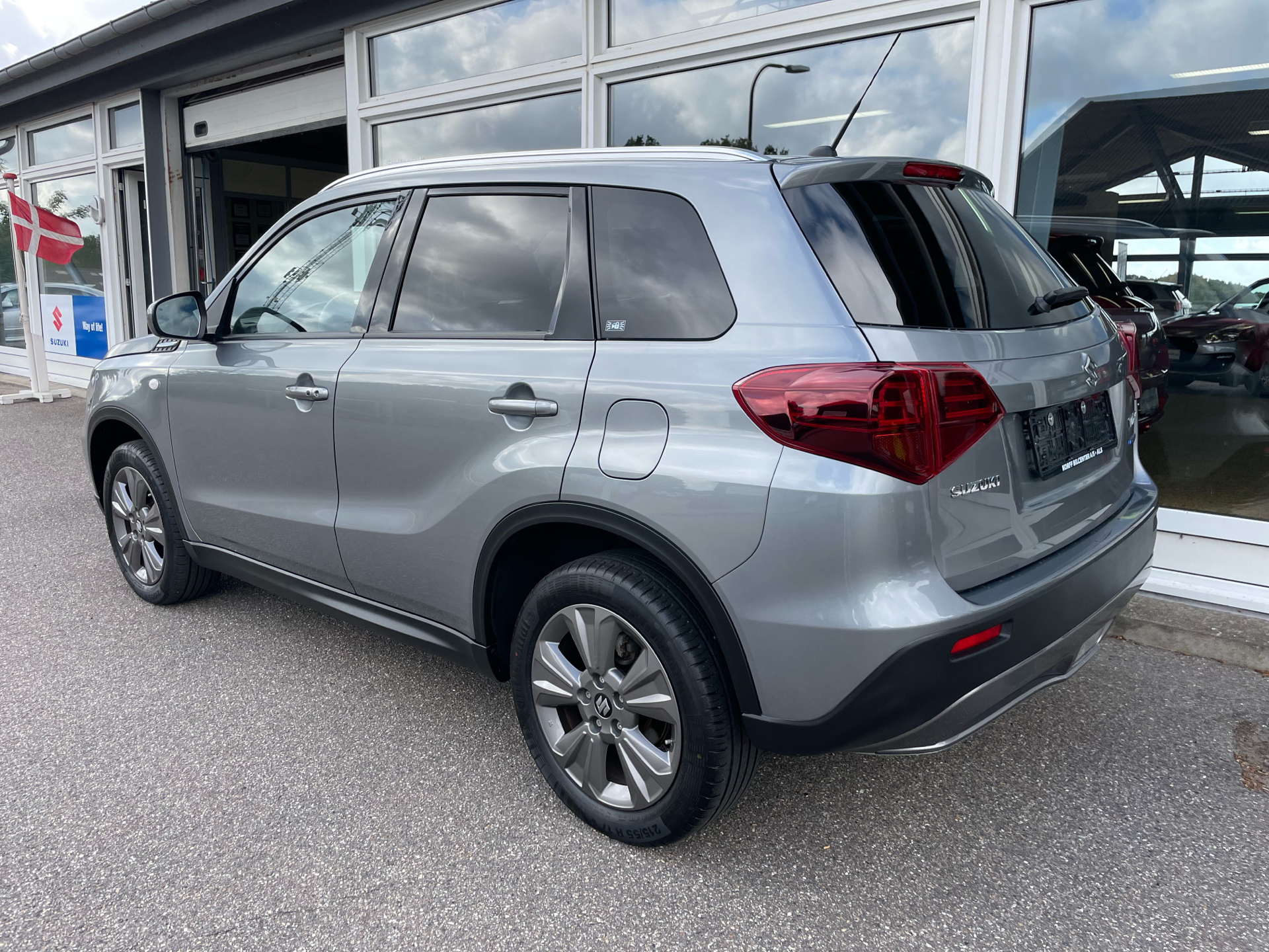 Billede af Suzuki Vitara 1,5 Hybrid Active AGS 102HK 5d 6g Aut.