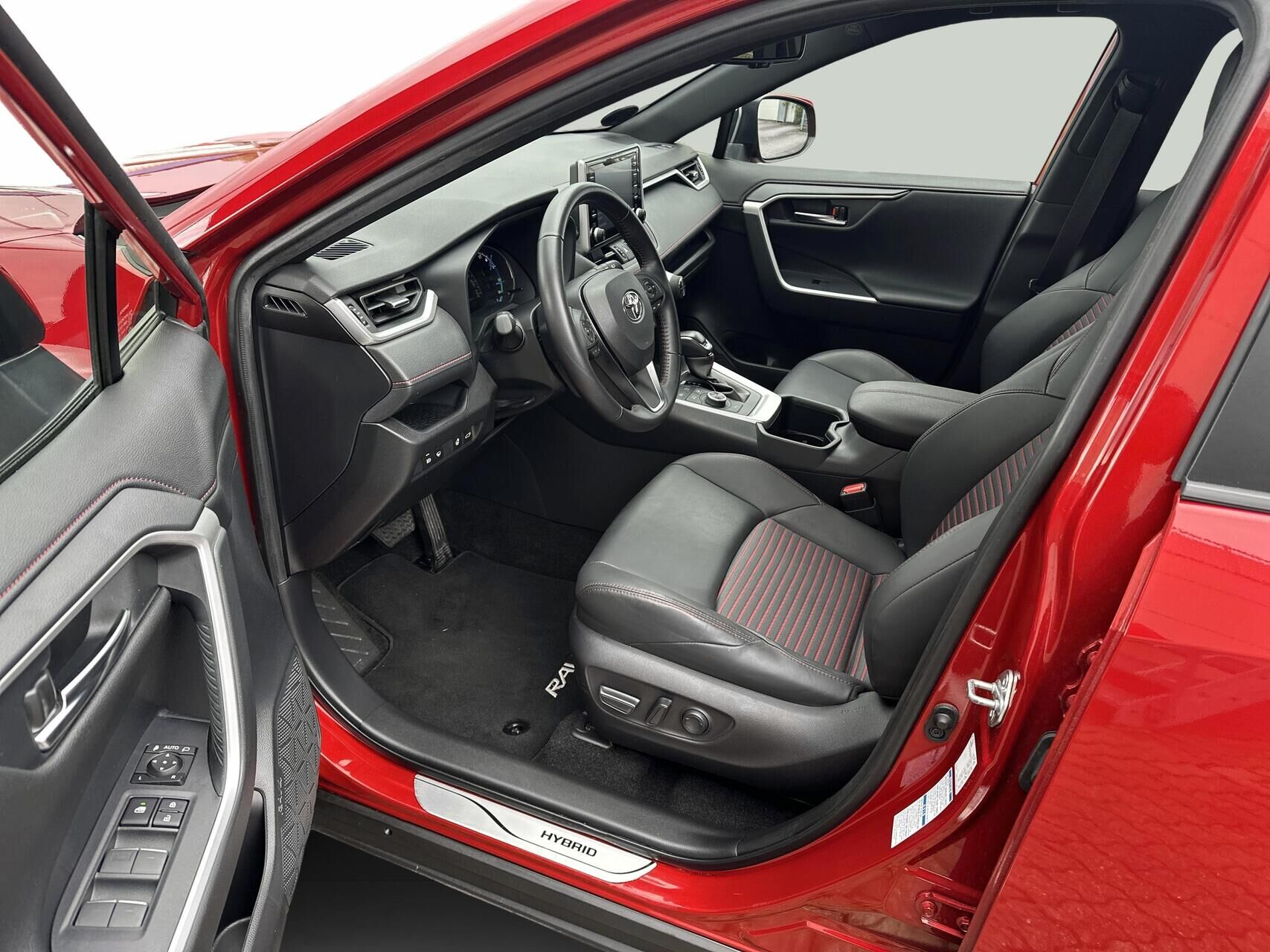 Billede af Toyota RAV4 Plug-in 2,5 Plugin-hybrid Active Comfort AWD 306HK 5d 6g Aut.