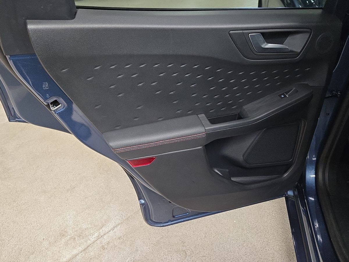 Billede af Ford Kuga 2,5 Plugin-hybrid ST-Line X CVT 225HK 5d Trinl. Gear