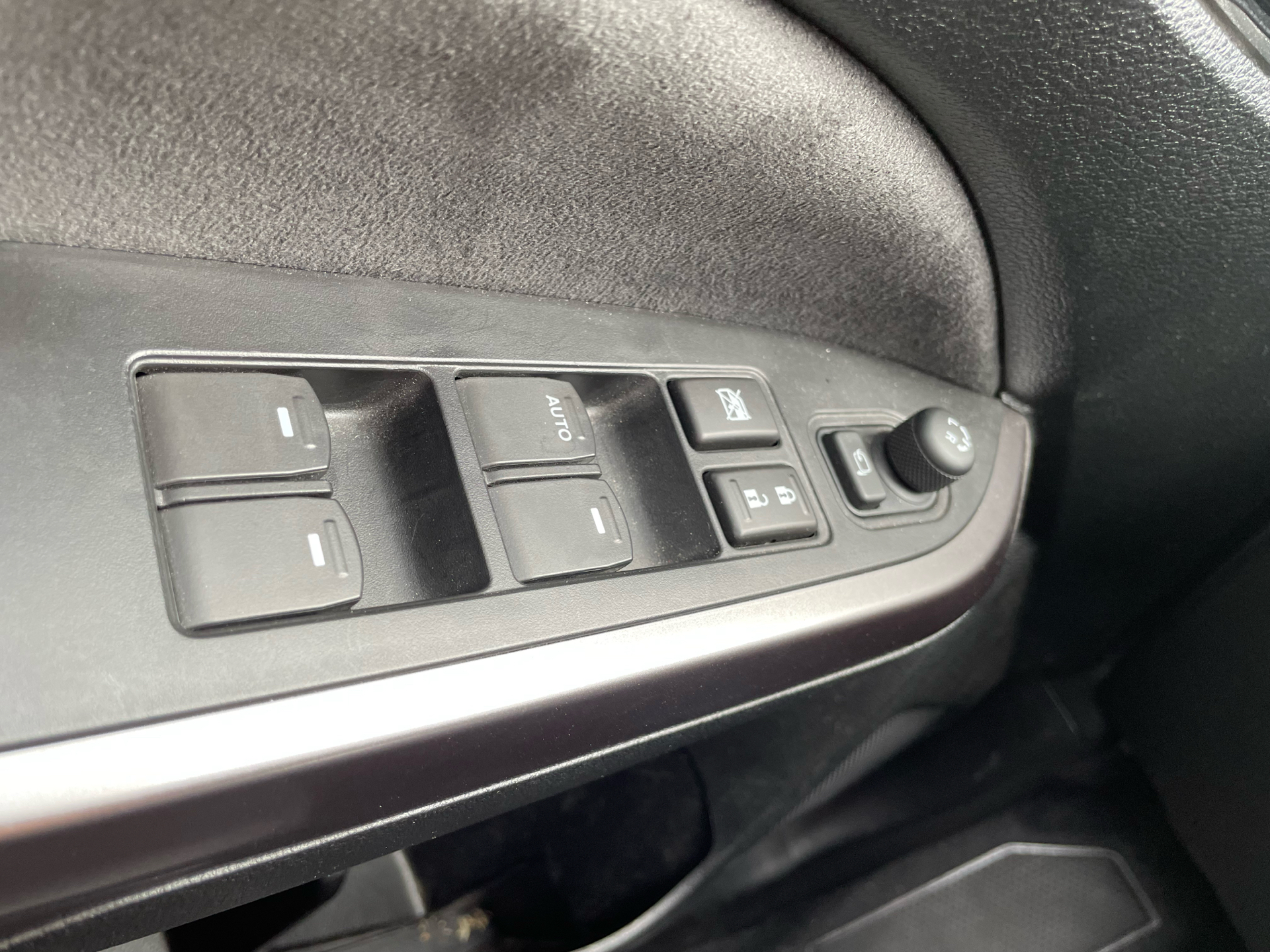 Billede af Suzuki Vitara 1,5 Hybrid Adventure AGS 102HK 5d 6g Aut.