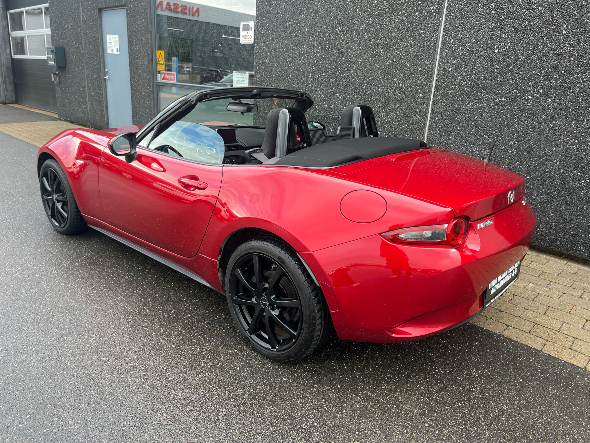 Billede af Mazda MX-5 Roadster 1,5 Skyactiv-G 131HK Cabr. 6g