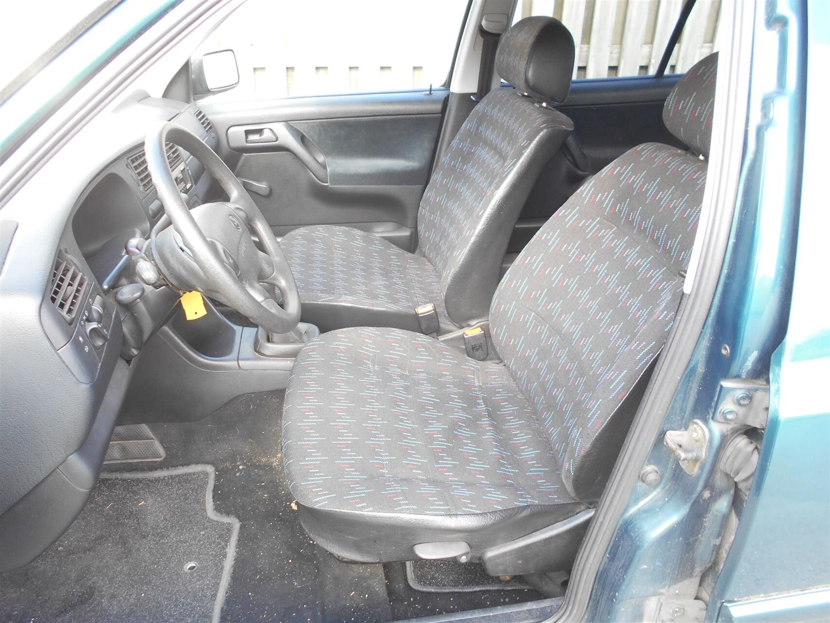 Billede af VW Golf 1,8 GL 90HK 5d