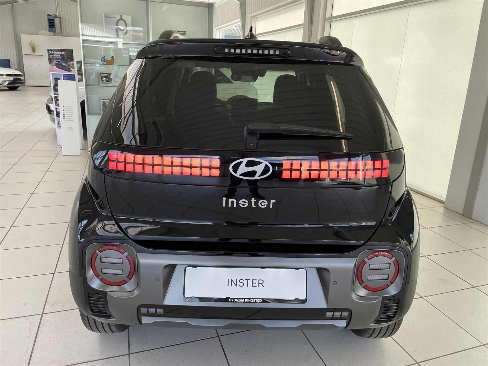 Billede af Hyundai Inster EL Long Range Cross 115HK Aut.