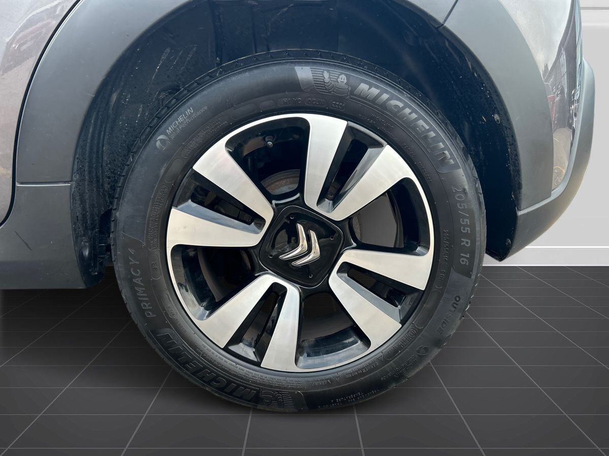 Billede af Citroën C3 1,2 PureTech Shine 83HK 5d