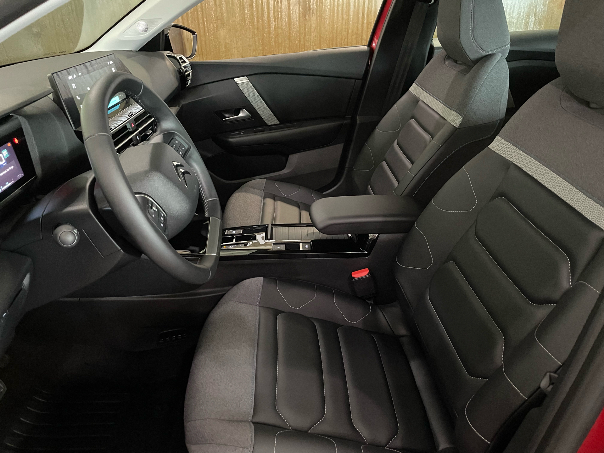 Billede af Citroën e-C4 EL Plus 136HK 5d Aut.