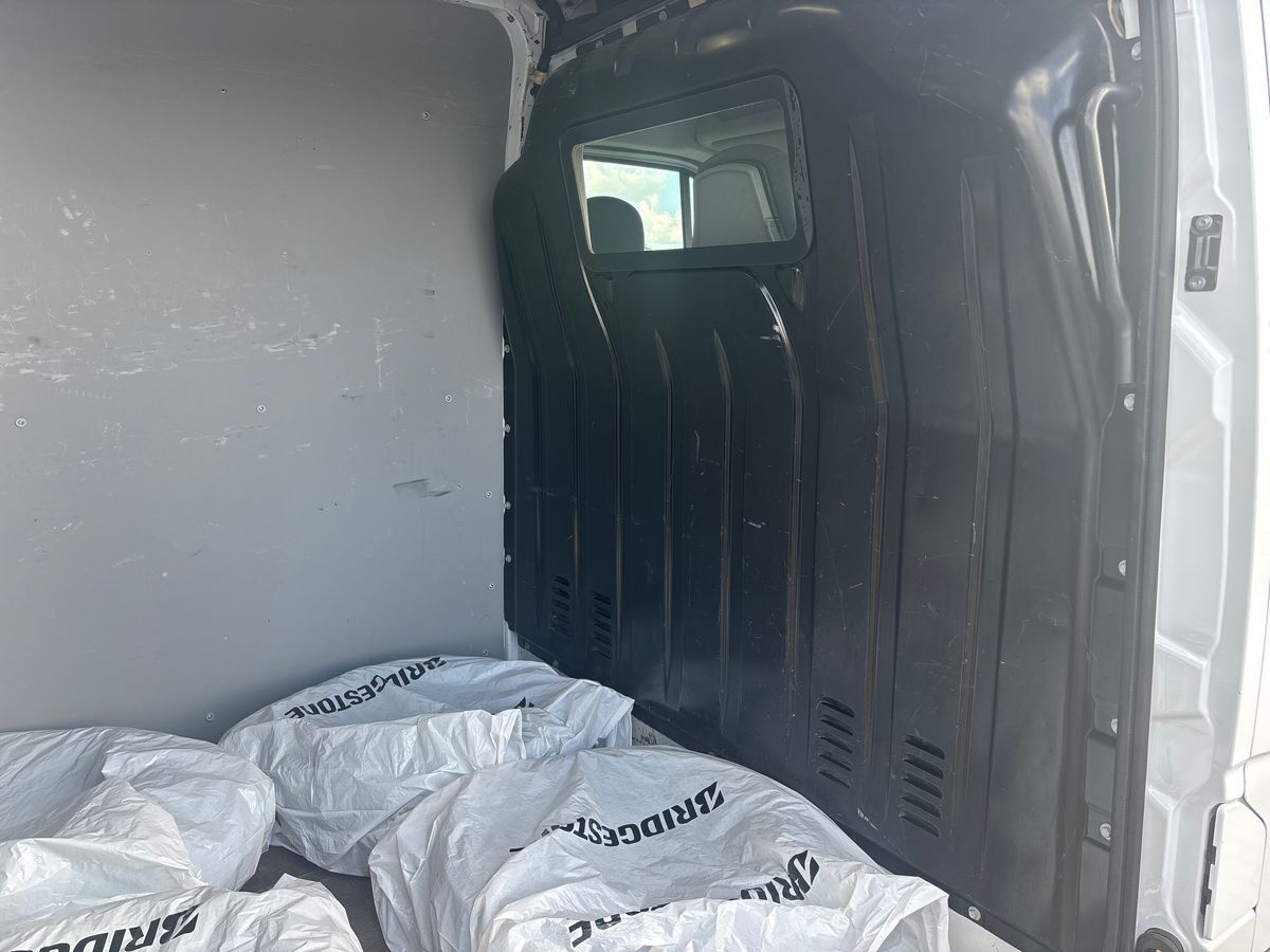 Billede af Nissan Interstar L2H2 2,3 DCi N-Connecta 150HK Van 6g