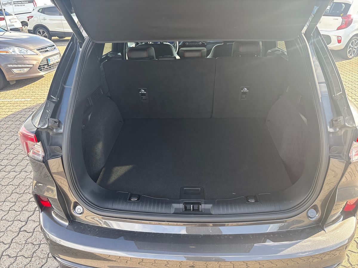 Billede af Ford Kuga 2,5 Plugin-hybrid ST-Line X CVT 225HK 5d Trinl. Gear