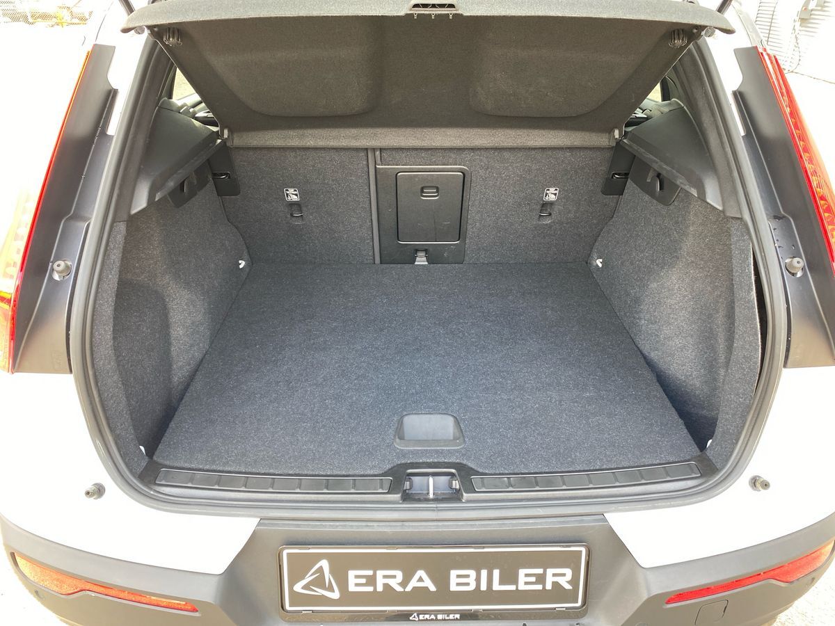 Billede af Volvo XC40 P8 Recharge Twin Plus AWD 408HK 5d Aut.