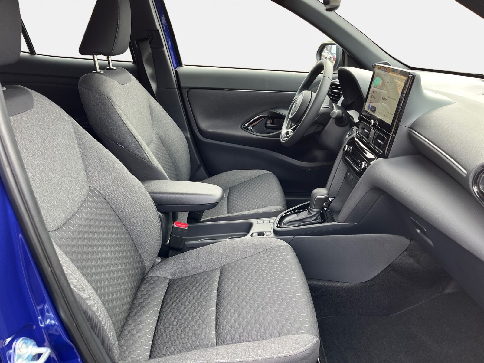 Billede af Toyota Yaris Cross 1,5 Hybrid Style Comfort 116HK 5d Trinl. Gear