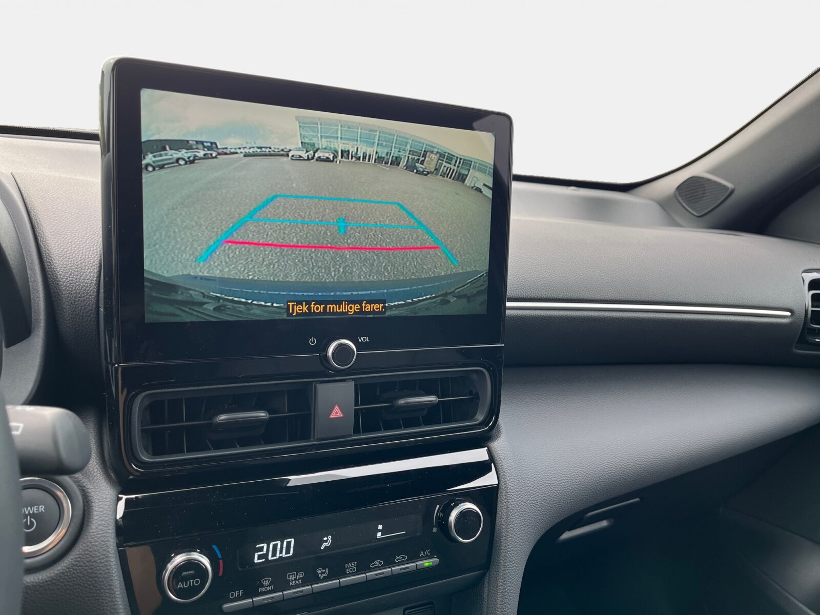 Billede af Toyota Yaris Cross 1,5 Hybrid Style Comfort 116HK 5d Trinl. Gear