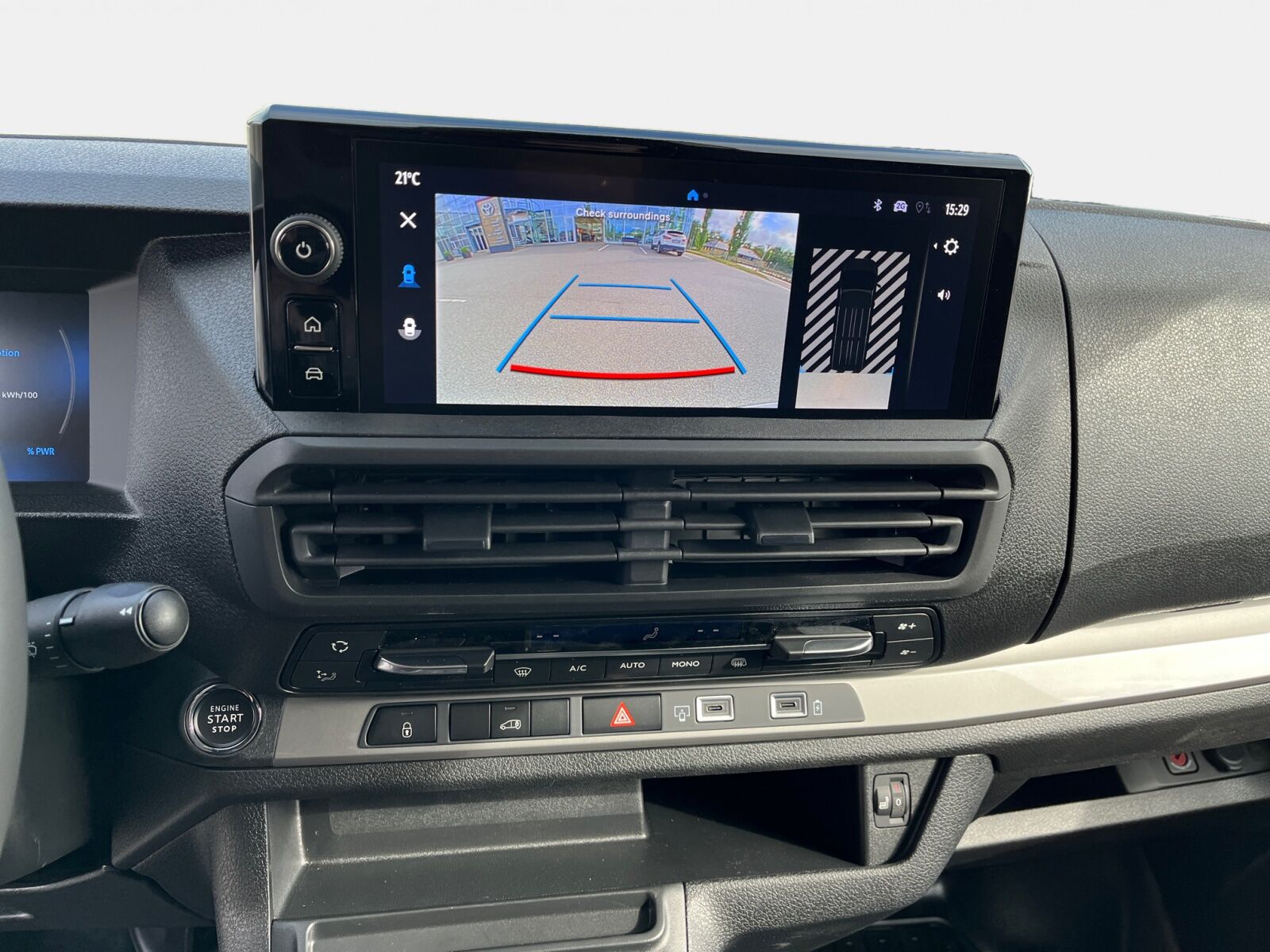 Billede af Toyota Proace Electric Long EL Comfort Master+ m/ 2 Skydedøre 136HK Van Aut.