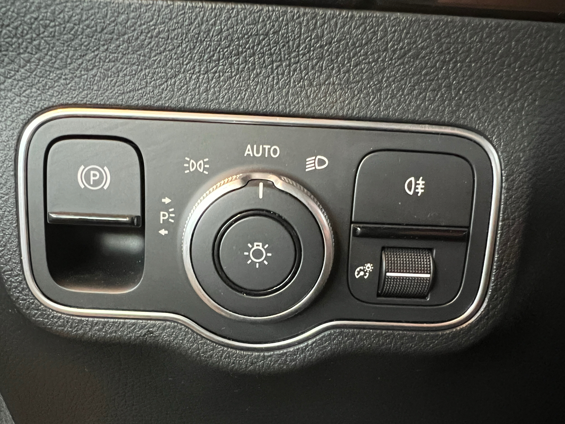 Billede af Mercedes-Benz EQA 250+ EL Progressive 190HK 5d Aut.