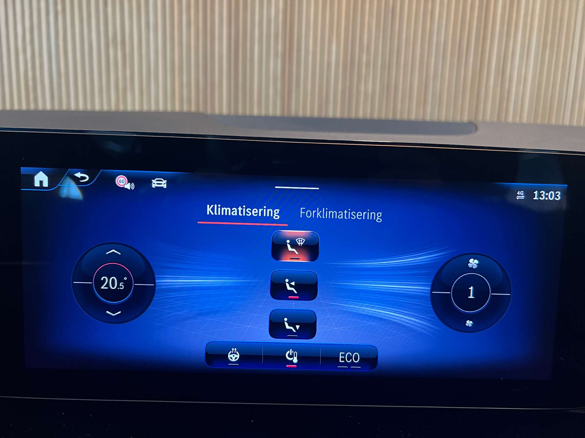 Billede af Mercedes-Benz EQA 250+ EL Progressive 190HK 5d Aut.