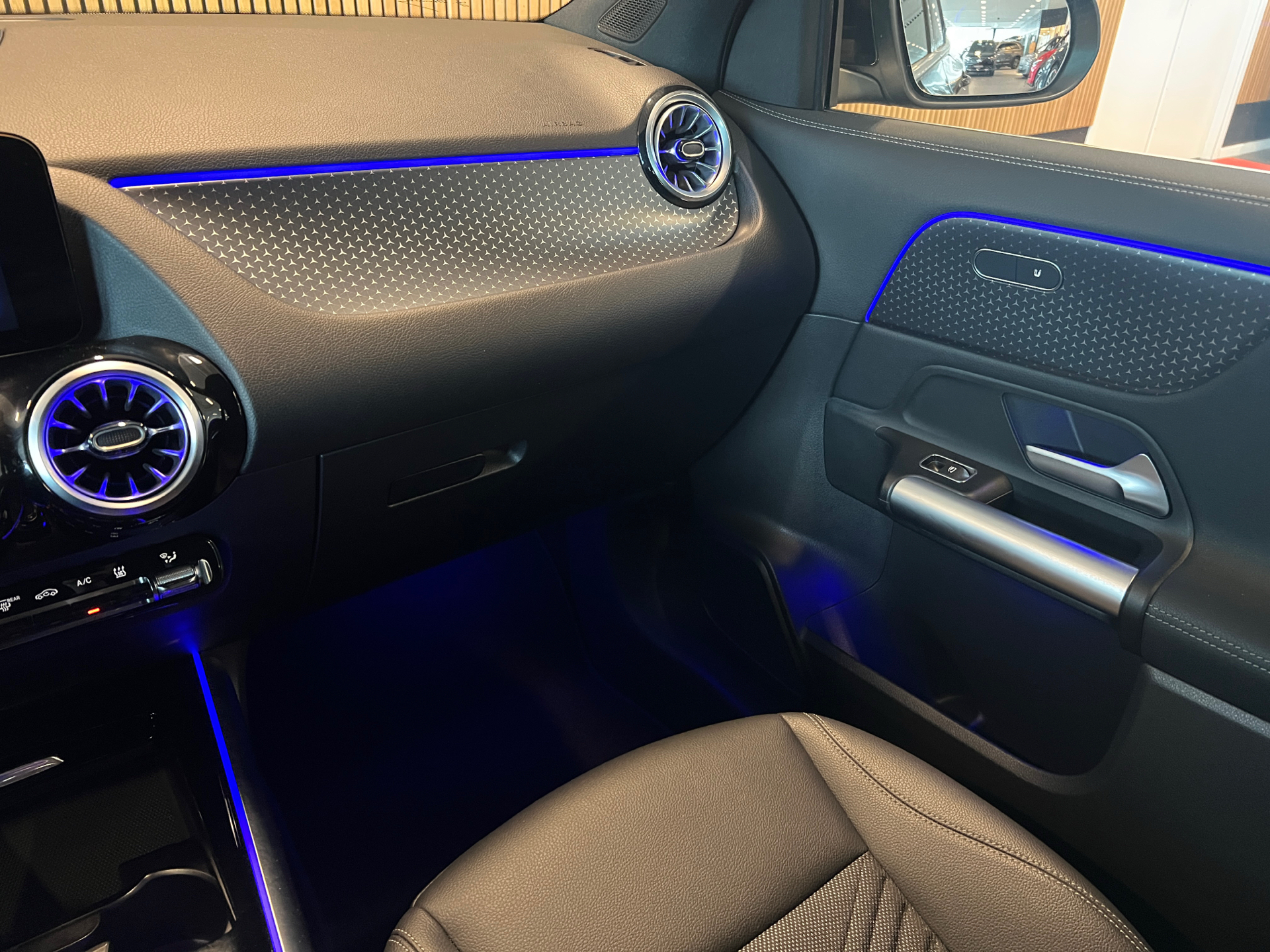 Billede af Mercedes-Benz EQA 250+ EL Progressive 190HK 5d Aut.