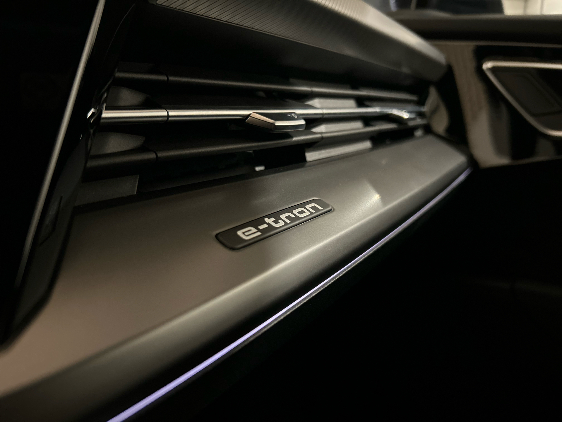 Billede af Audi Q4 Sportback 40 E-tron Advanced 204HK 5d Aut. 