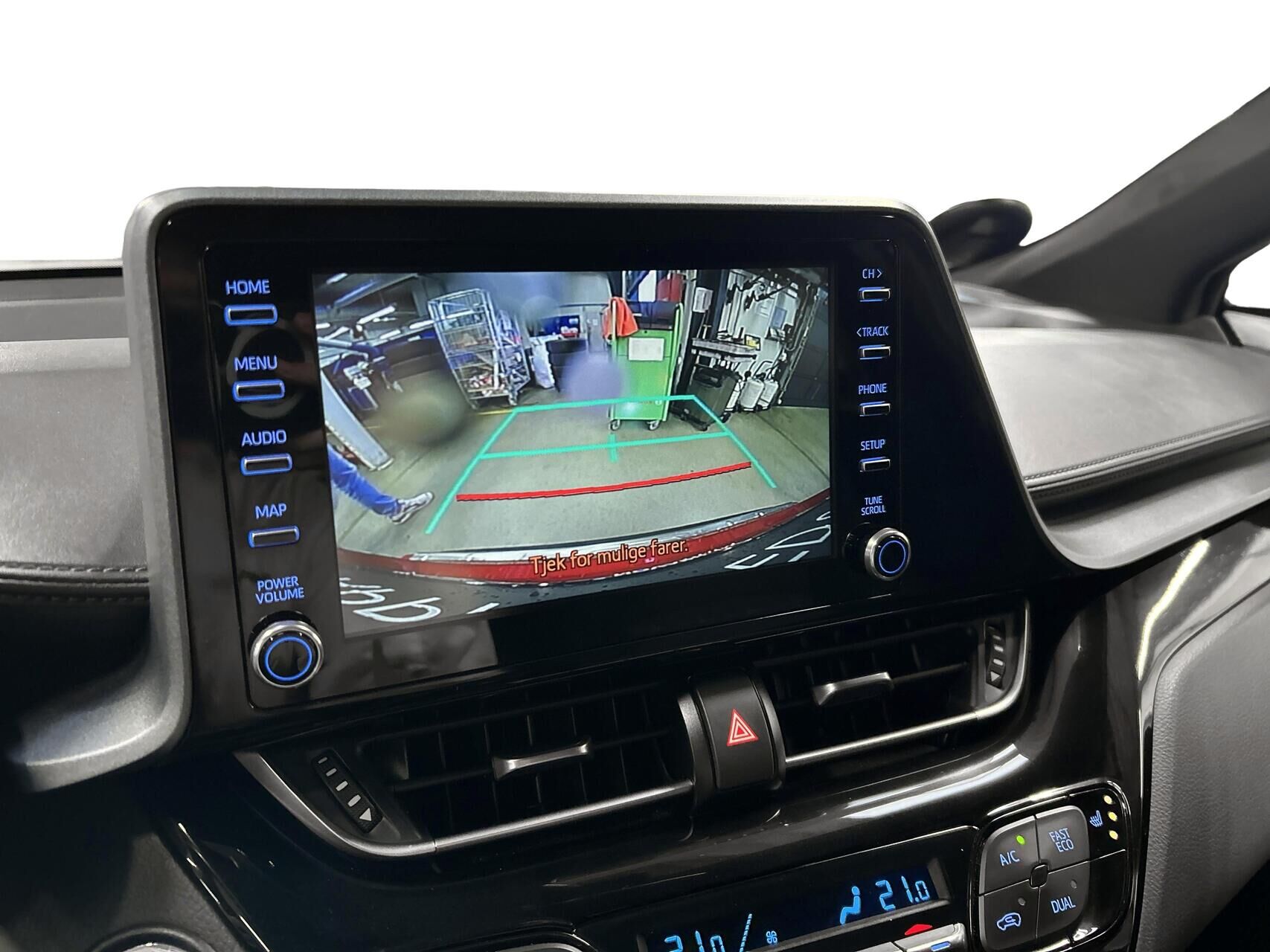 Billede af Toyota C-HR 2,0 Hybrid C-LUB Premium Multidrive S 184HK 5d Aut.