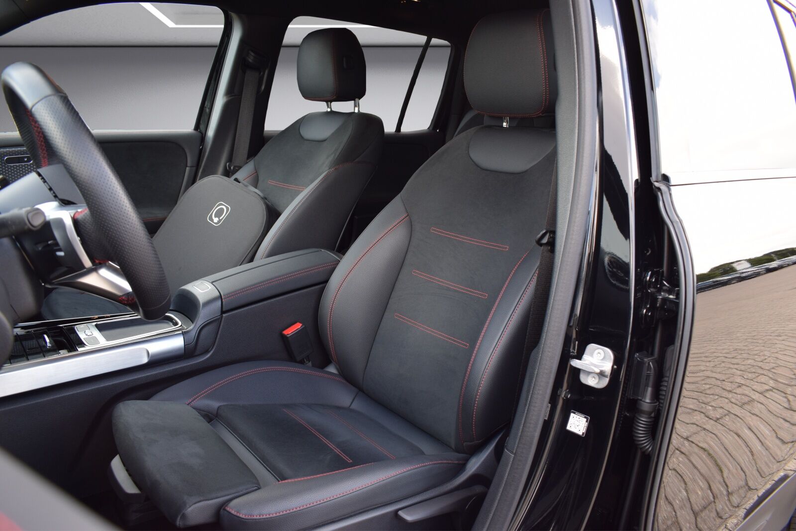 Billede af Mercedes-Benz EQB 250+ 7 pers. EL AMG Edition 190HK 5d Aut.