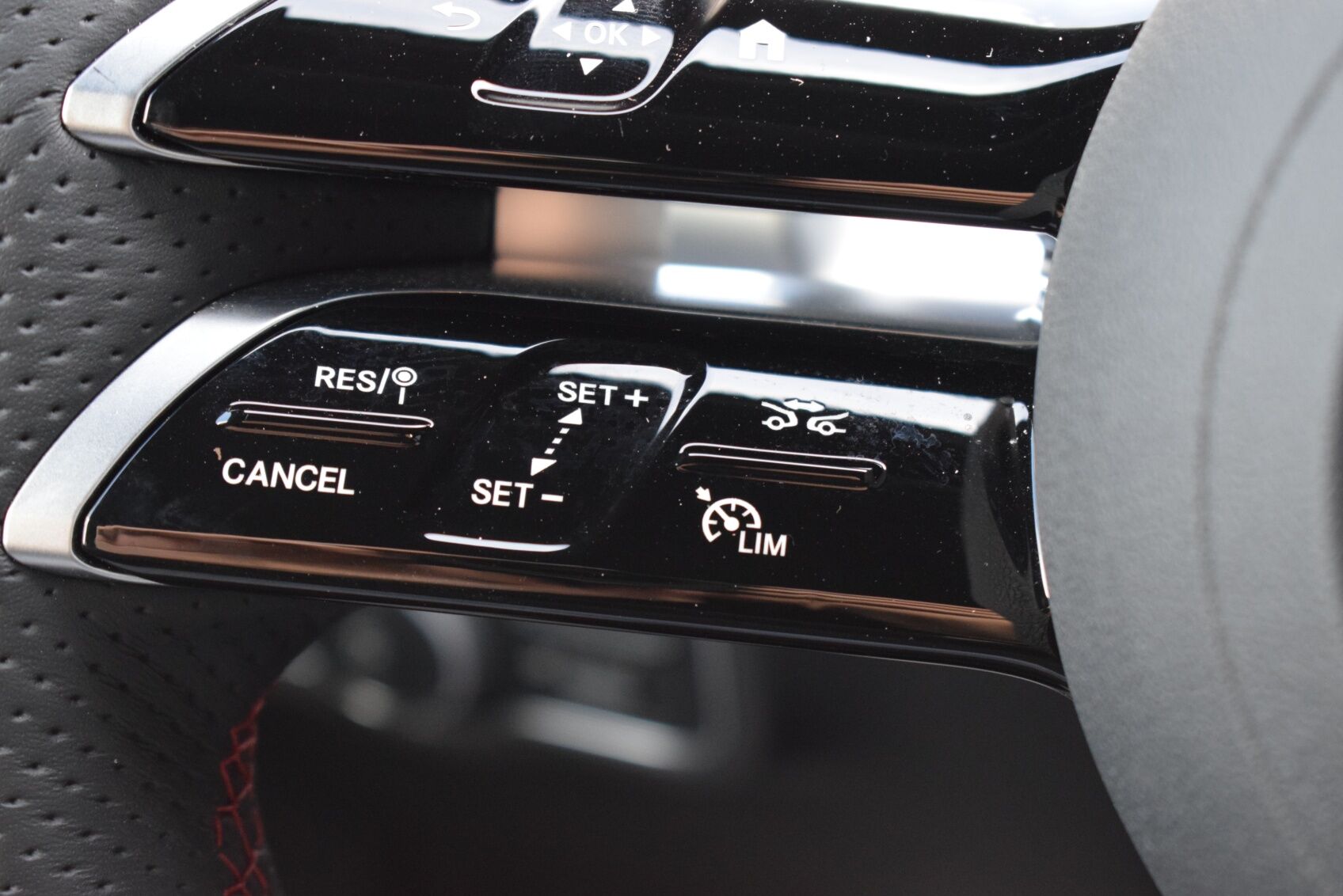 Billede af Mercedes-Benz EQB 250+ 7 pers. EL AMG Edition 190HK 5d Aut.