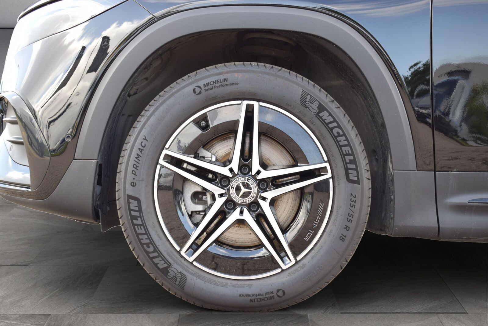 Billede af Mercedes-Benz EQB 250+ 7 pers. EL AMG Edition 190HK 5d Aut.