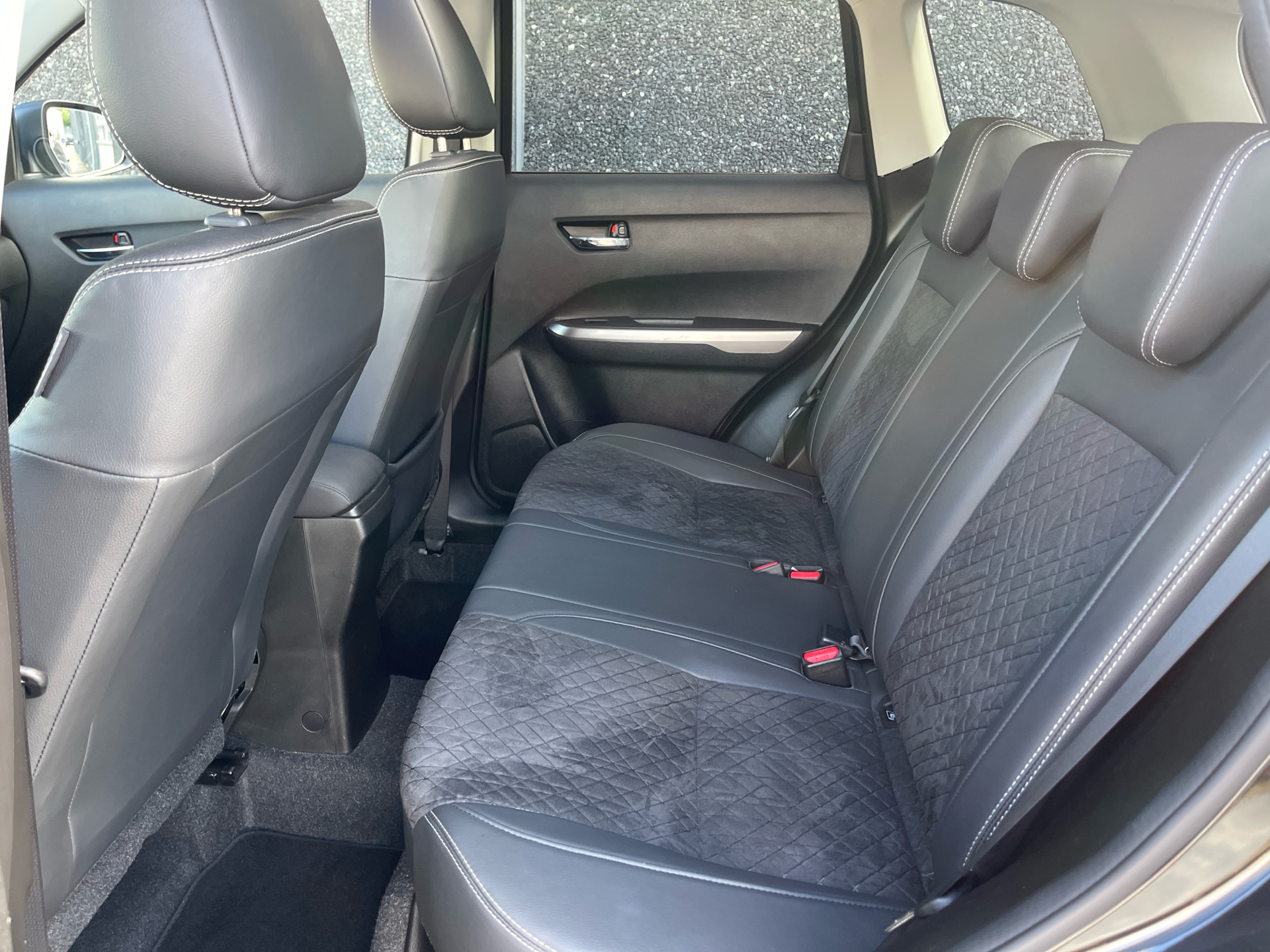 Billede af Suzuki Vitara 1,4 Boosterjet Adventure 140HK 5d 6g Aut.