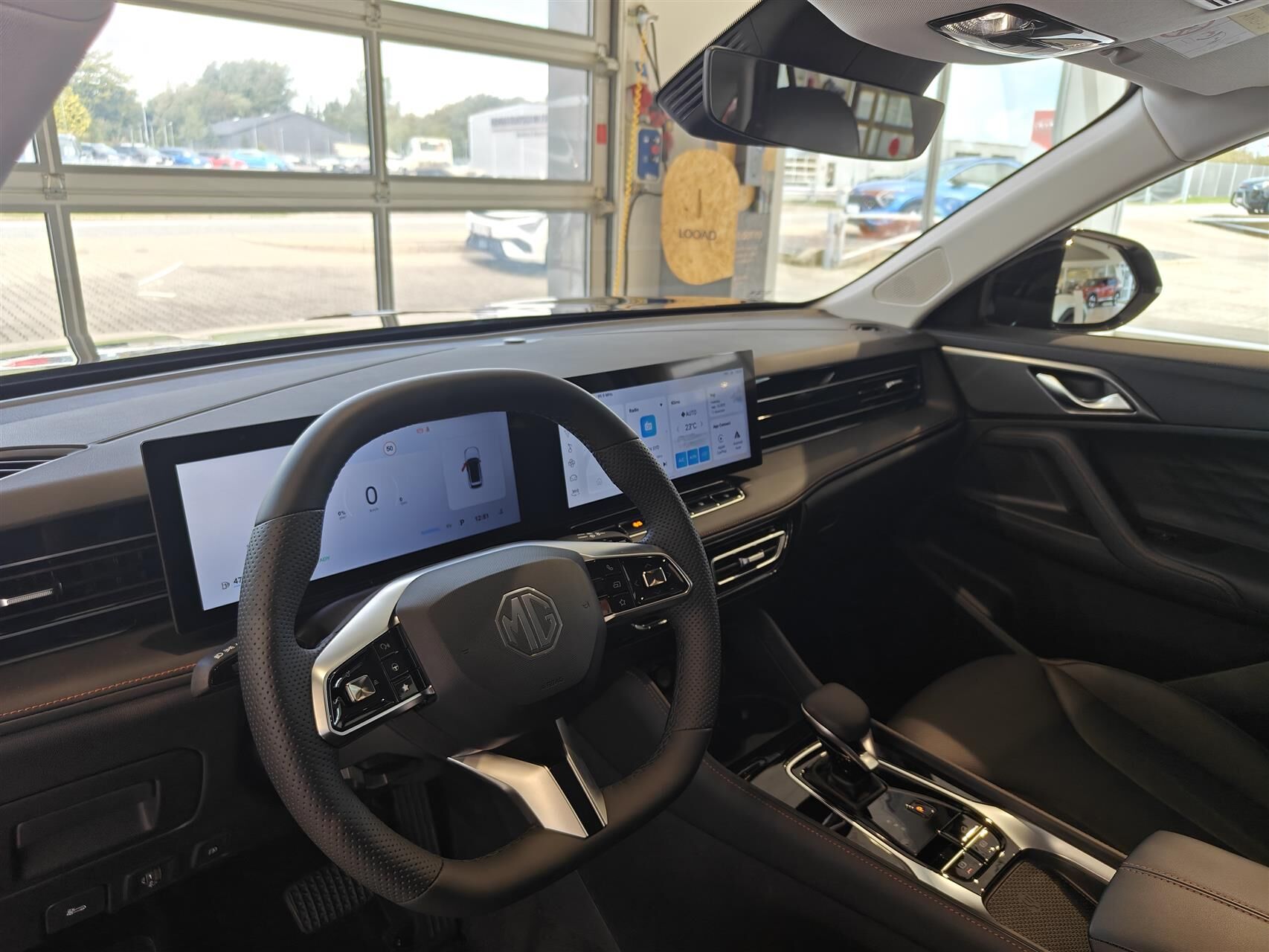 Billede af MG HS 1,5 T GDI  Plugin-hybrid Luxury 272HK 5d Aut.