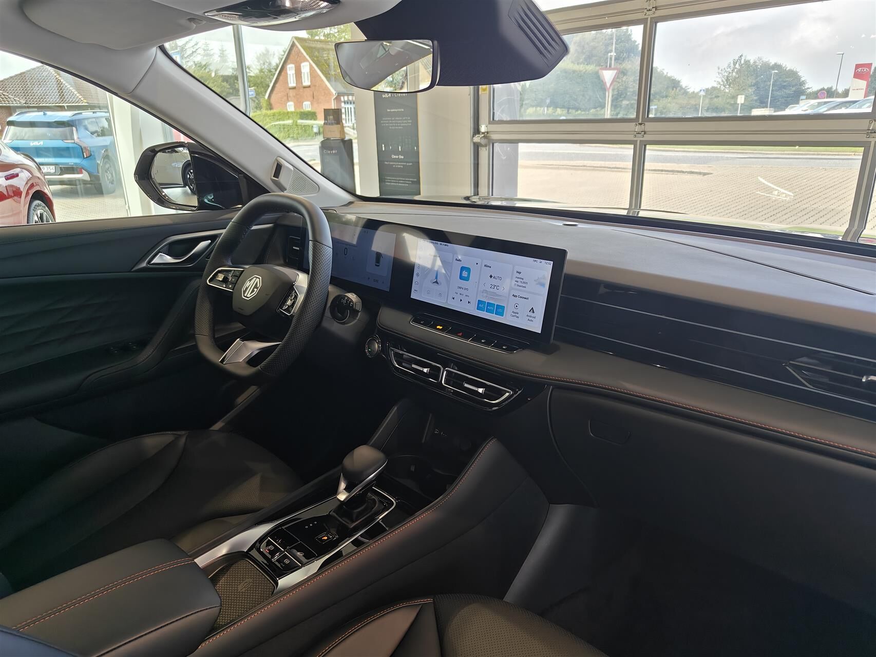 Billede af MG HS 1,5 T GDI  Plugin-hybrid Luxury 272HK 5d Aut.