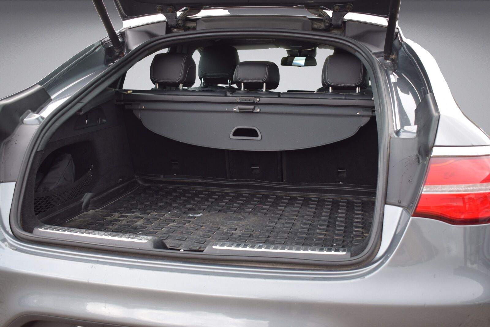 Billede af Mercedes-Benz GLC250 Coupe 2,0 AMG Line 4Matic 9G-Tronic 211HK 5d 9g Aut.