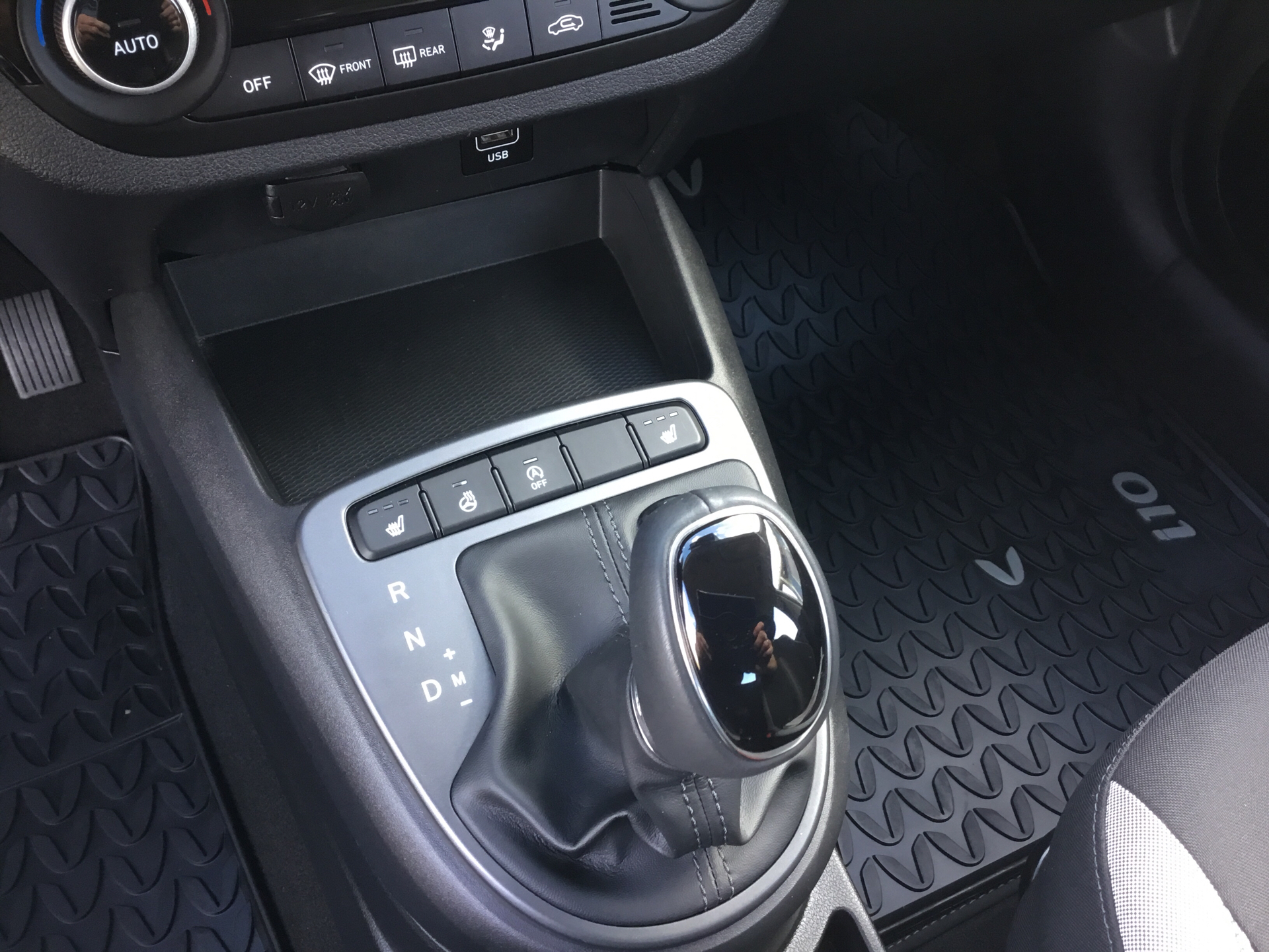 Billede af Hyundai i10 1,0 Advanced AMT 67HK 5d Aut.