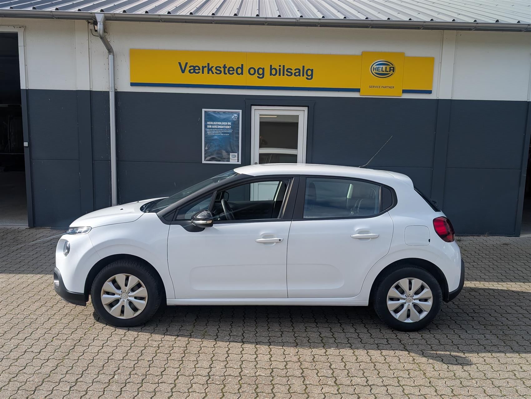 Billede af Citroën C3 1,2 PureTech Iconic 82HK 5d