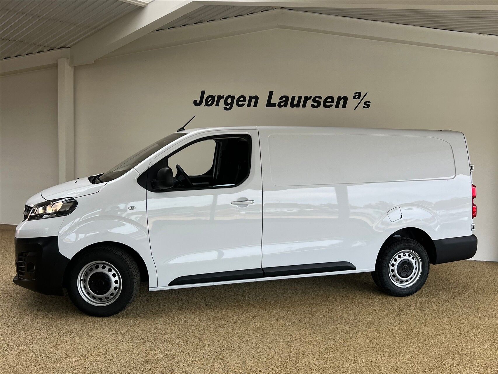 Billede af Opel Vivaro L3V2 2,0 BlueHDi Enjoy+ 145HK Van 6g